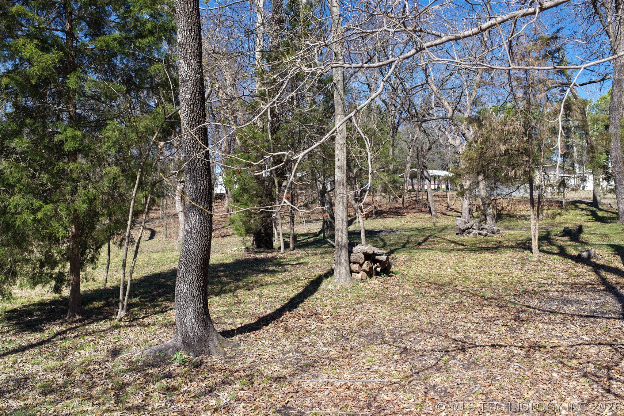 117197 S 4205 Property Photo 25
