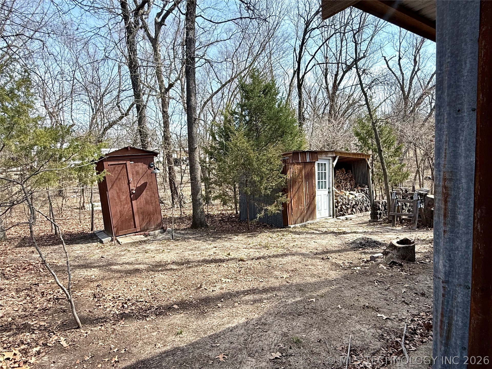 117197 S 4205 Property Photo 36