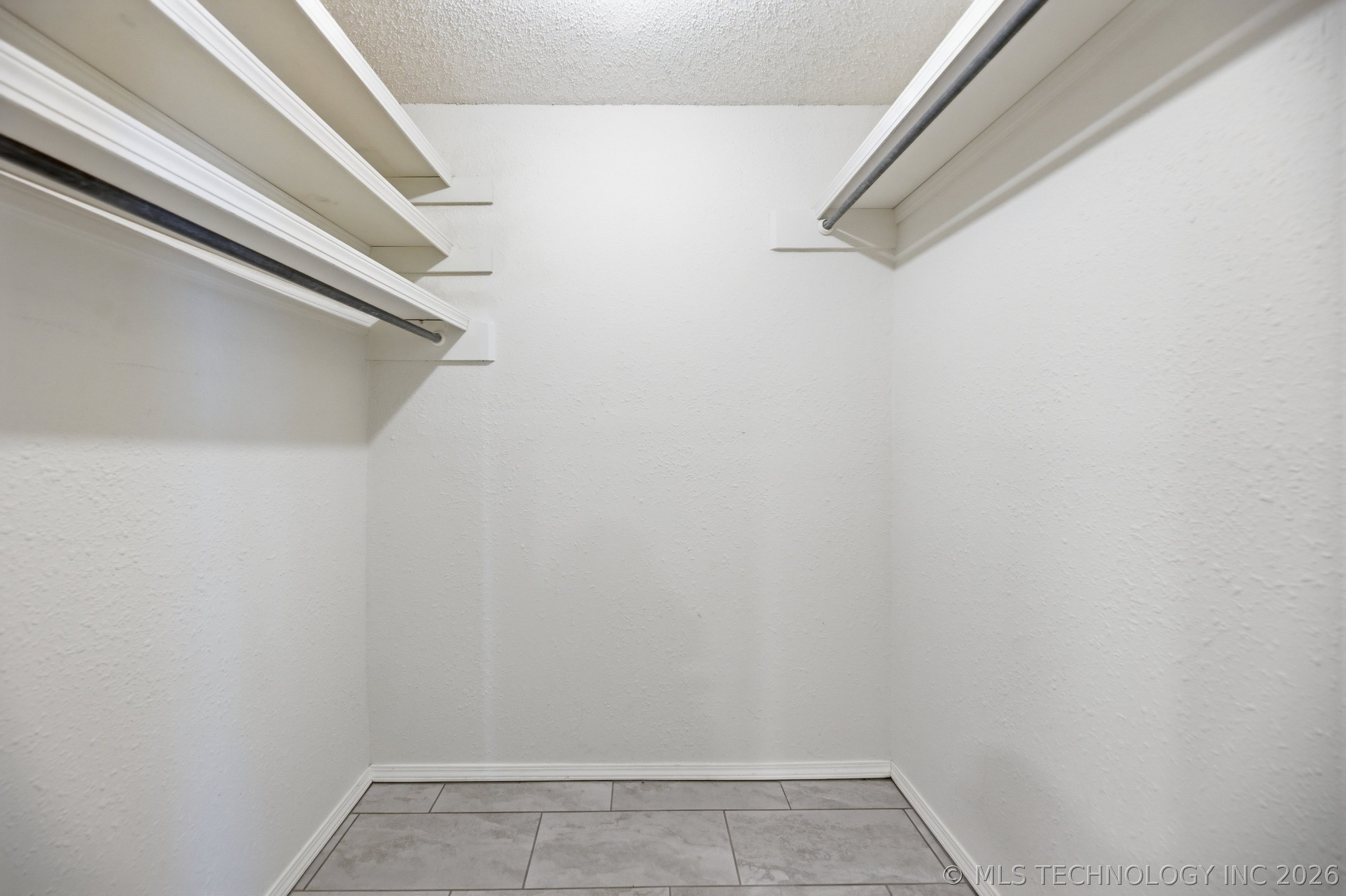 7454 S Winston Avenue 1101 Property Photo 24