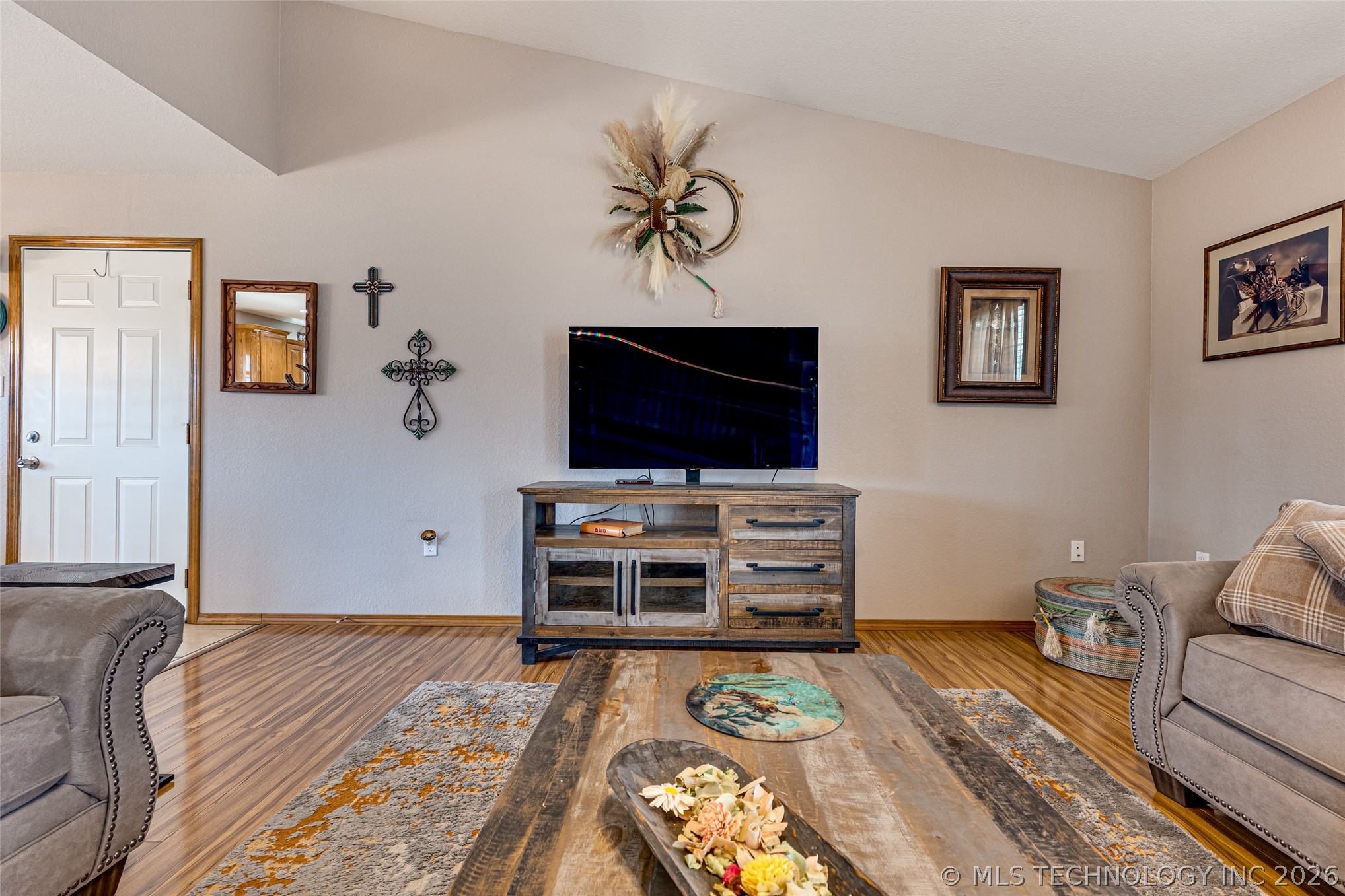 14271 County Road 3490 Property Photo 6