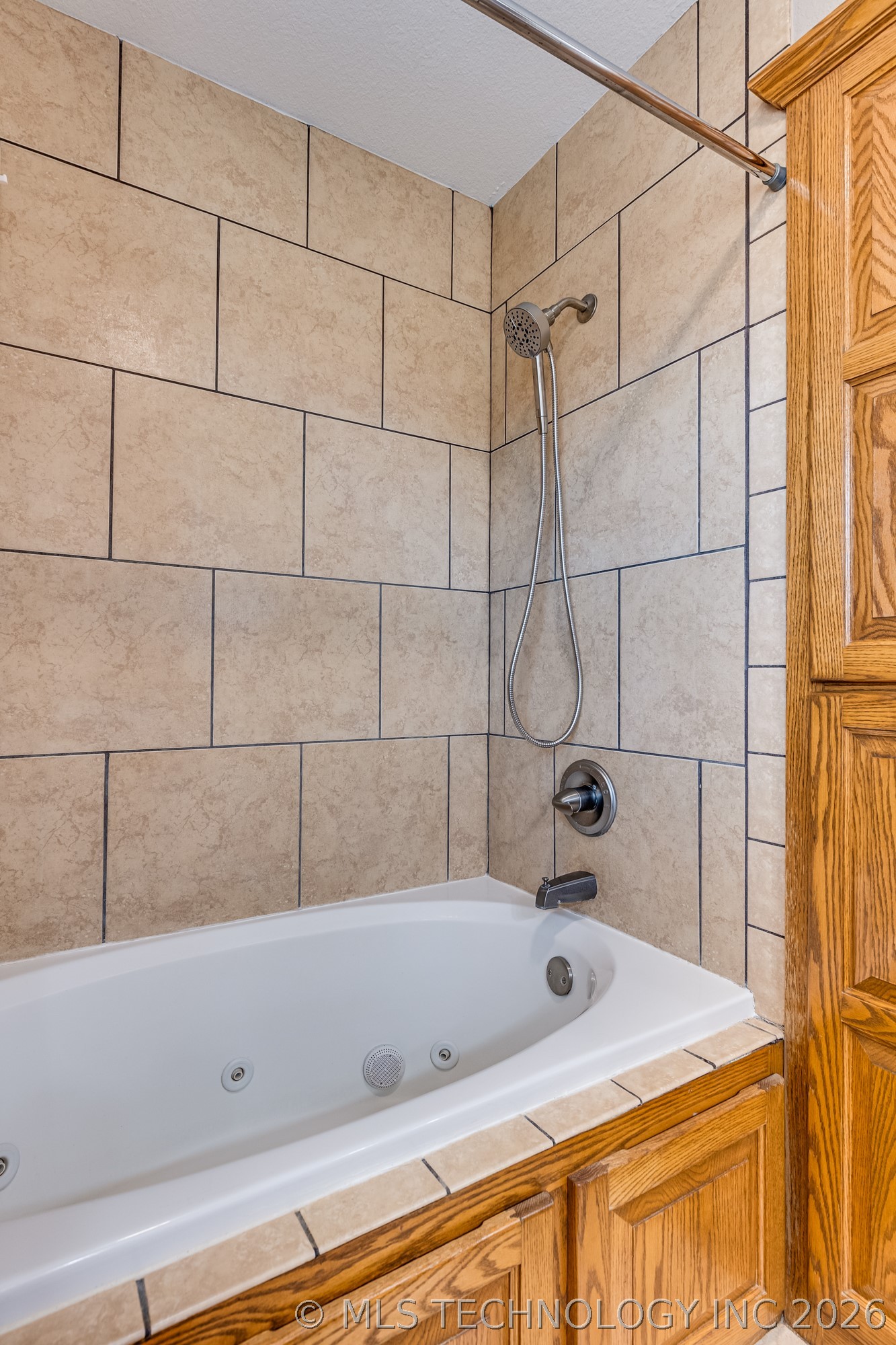 14271 County Road 3490 Property Photo 24