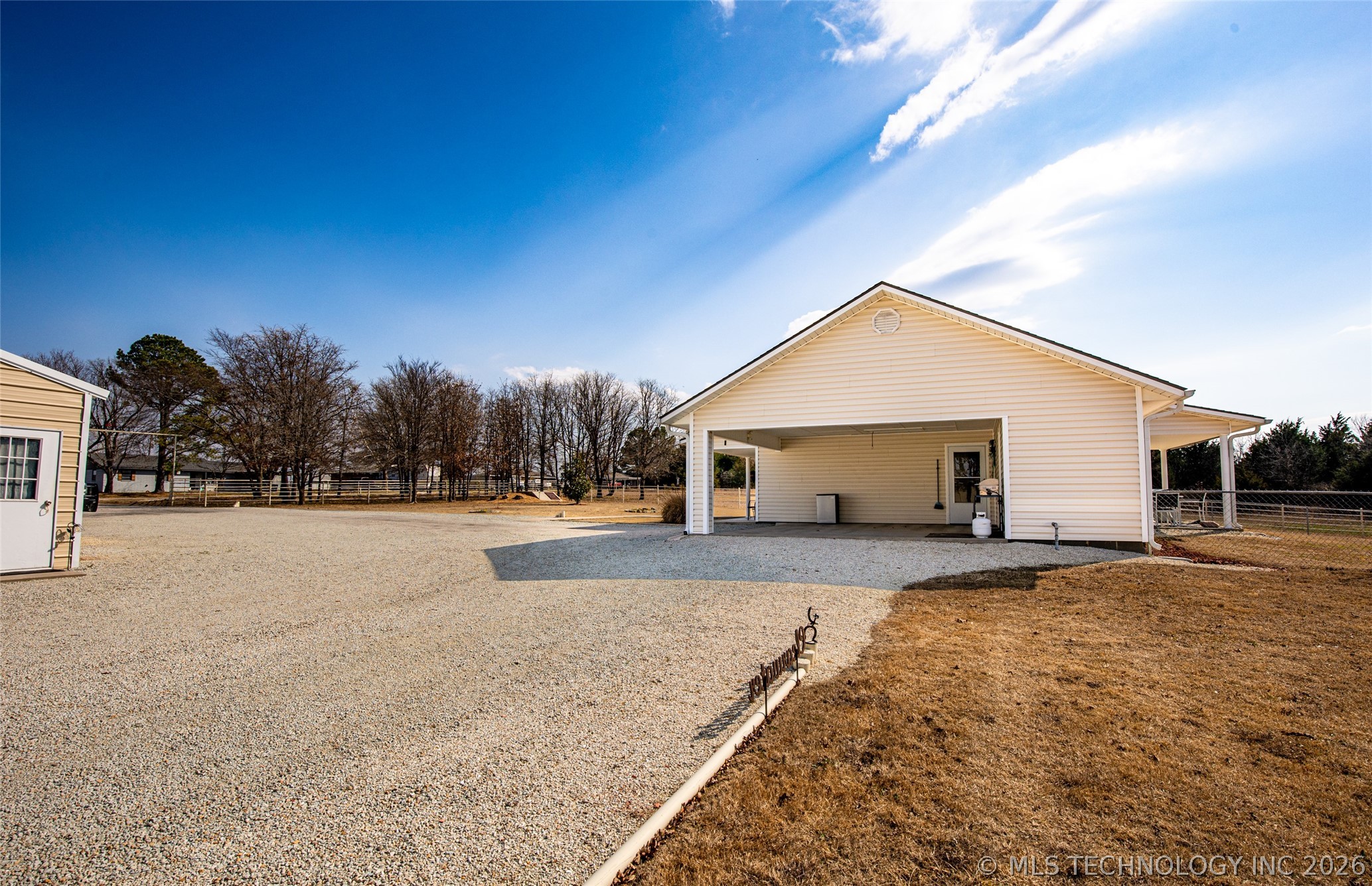 14271 County Road 3490 Property Photo 44