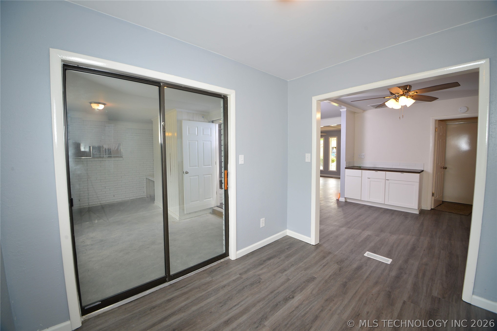 3821 S 93rd East Avenue Property Photo 14