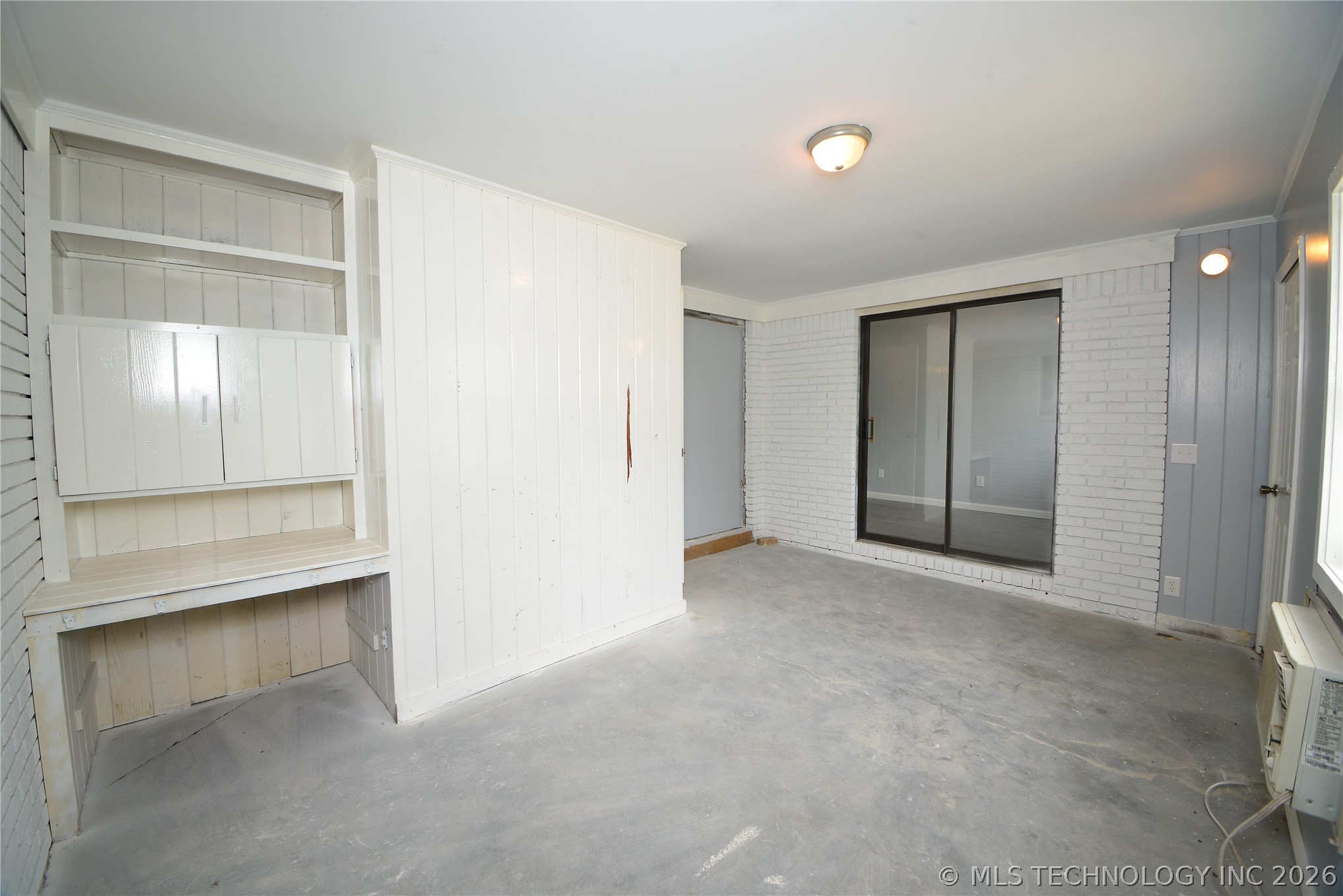 3821 S 93rd East Avenue Property Photo 16
