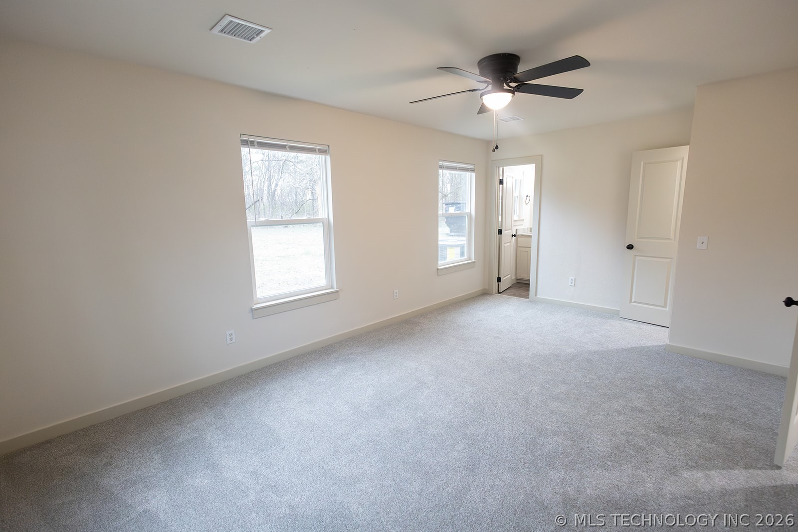 702 Se 10th Street Property Photo 10