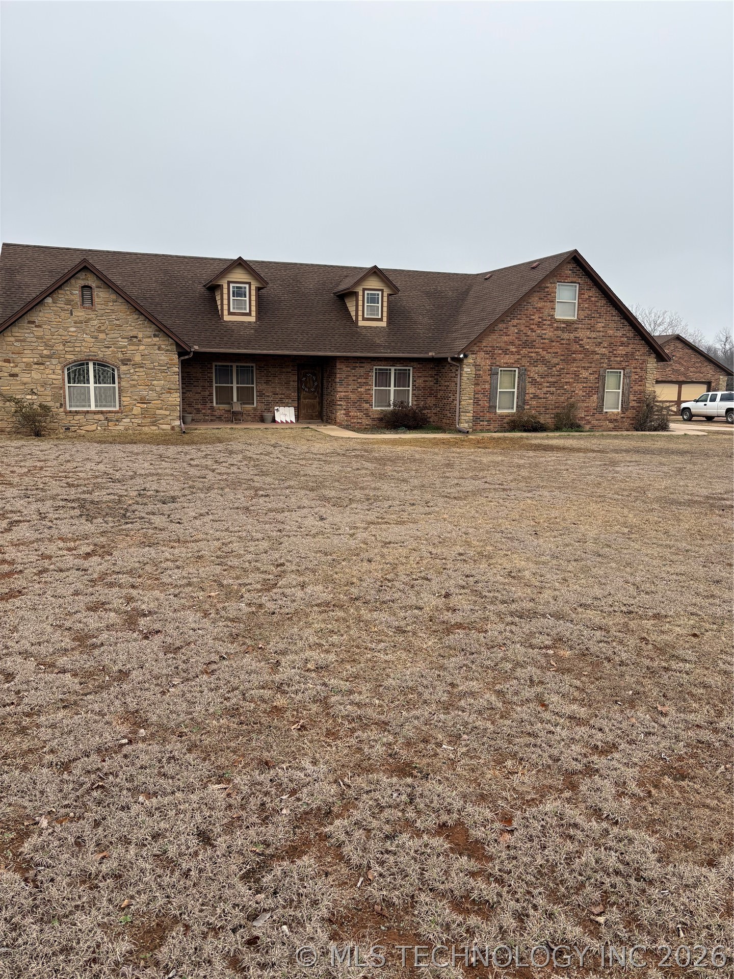 760796 Jakie Road Property Photo 2