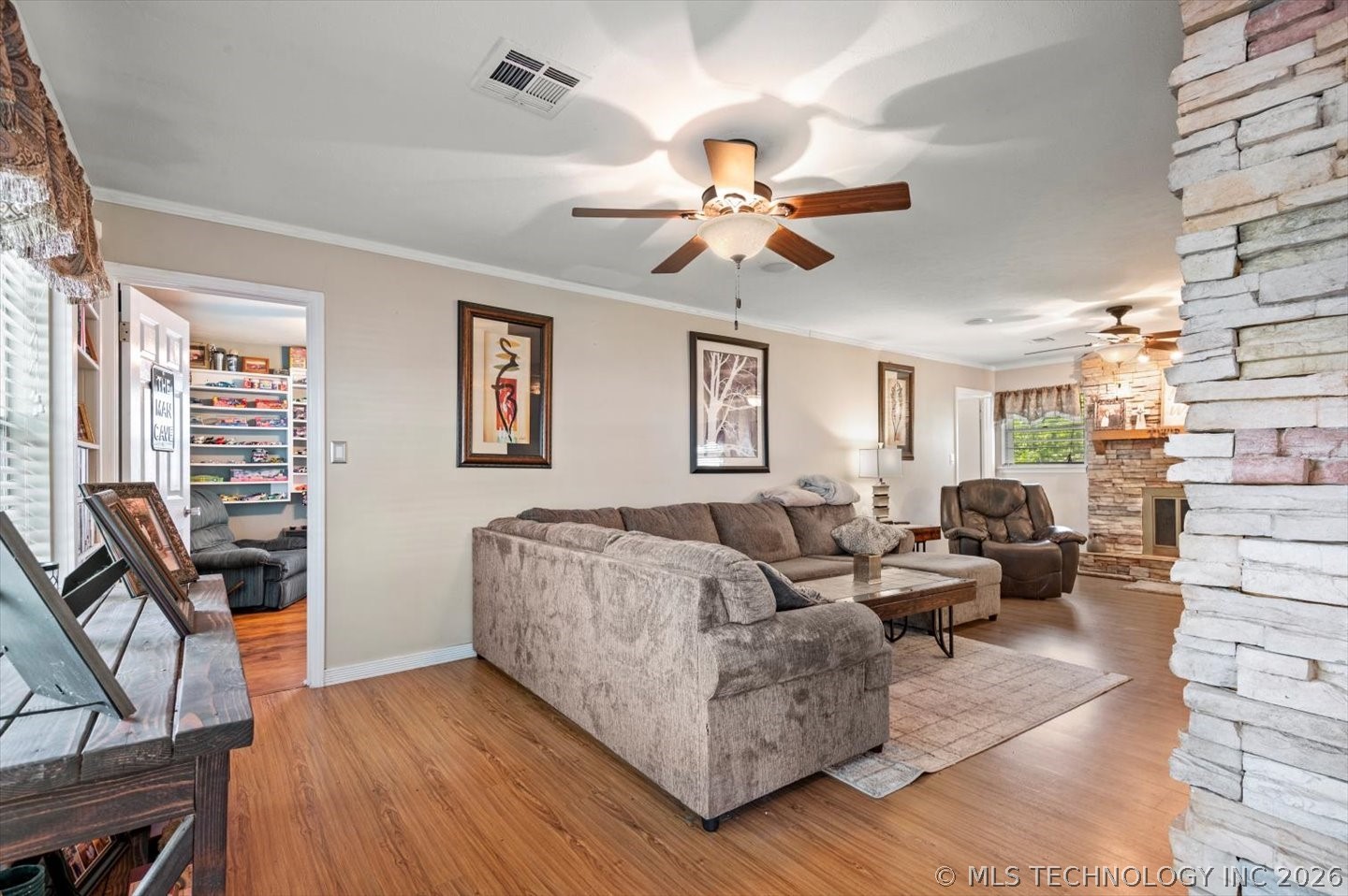 1801 S Santa Fe Avenue Property Photo 4