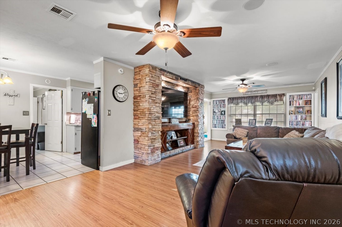 1801 S Santa Fe Avenue Property Photo 8