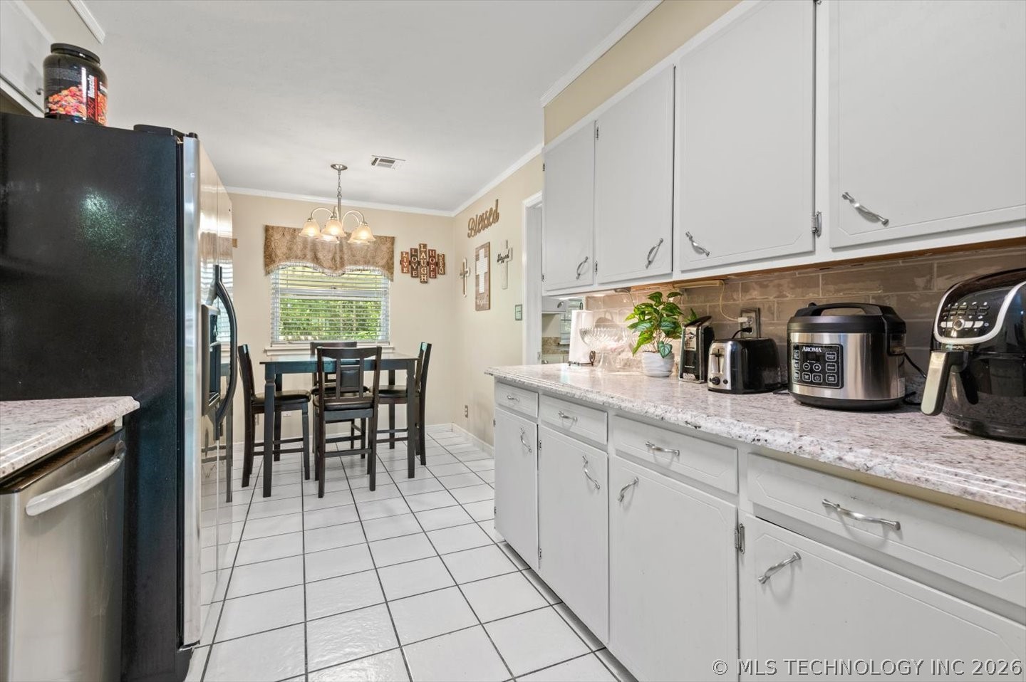 1801 S Santa Fe Avenue Property Photo 12