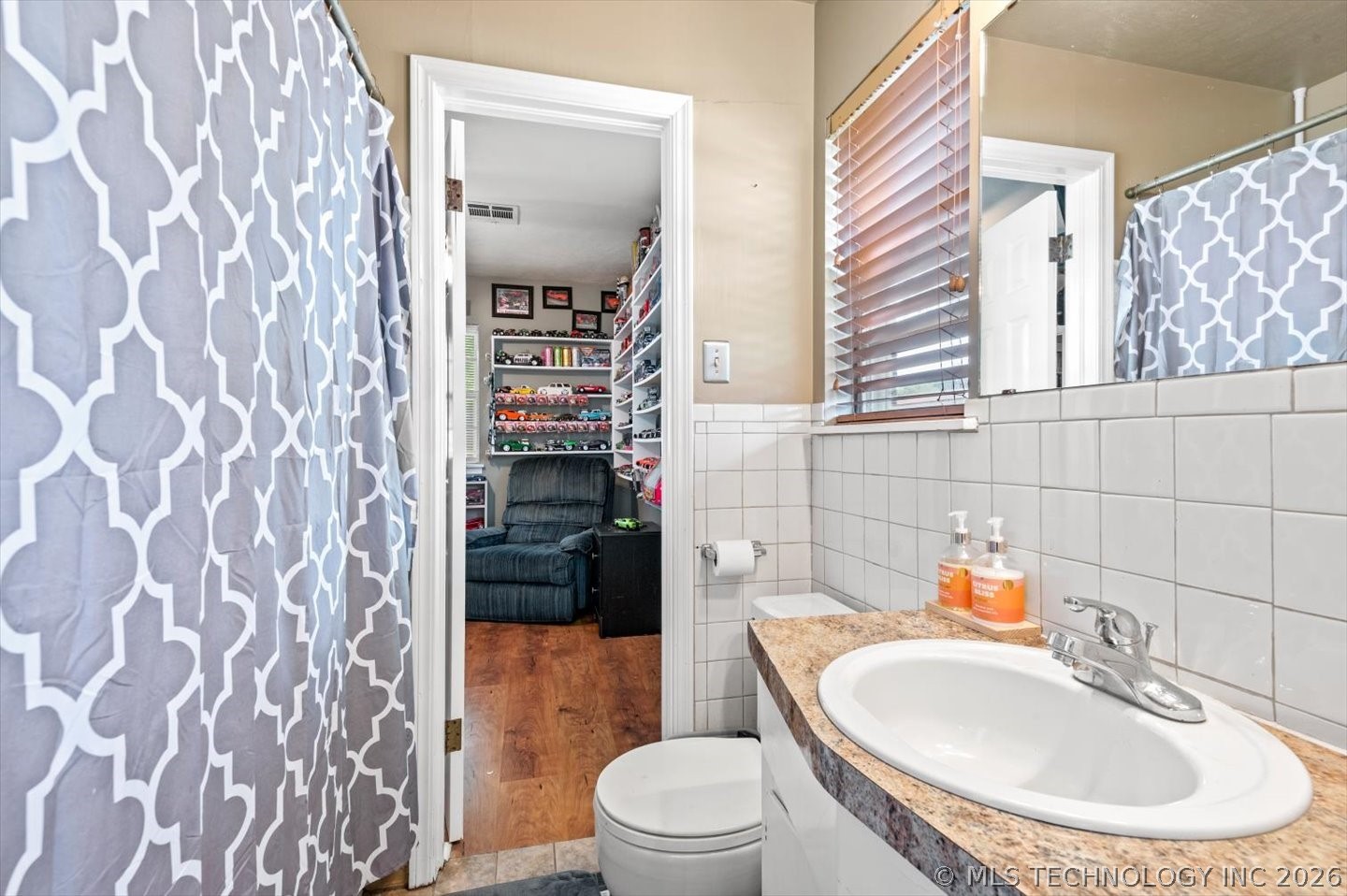 1801 S Santa Fe Avenue Property Photo 19