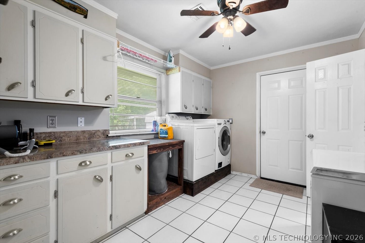 1801 S Santa Fe Avenue Property Photo 22