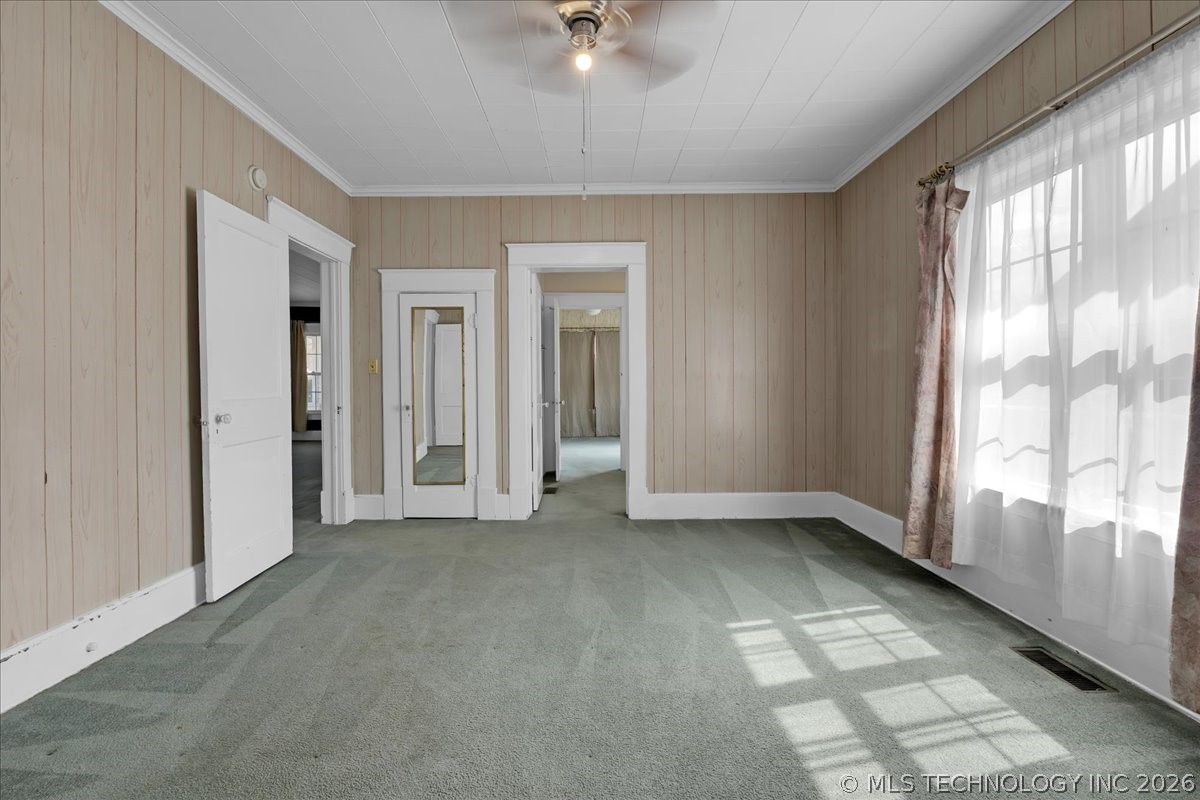 204 S Birch Street Property Photo 10