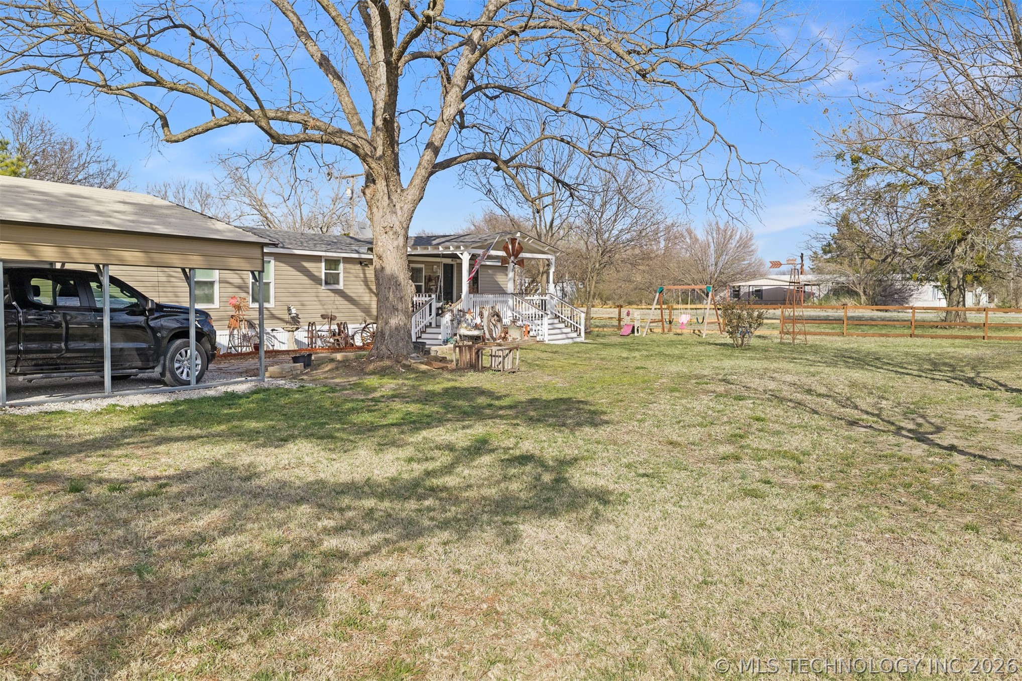 184 Pine Property Photo 21