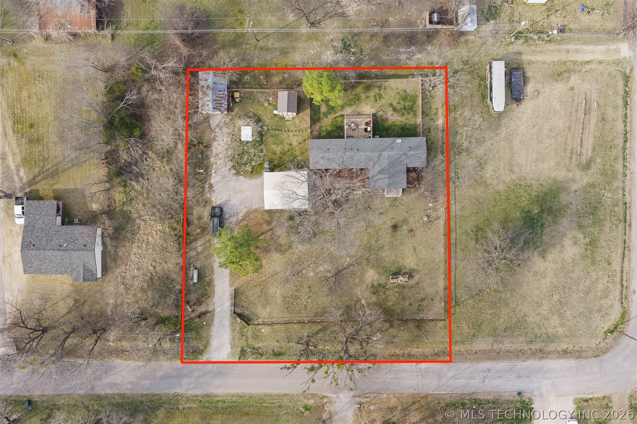 184 Pine Property Photo 22