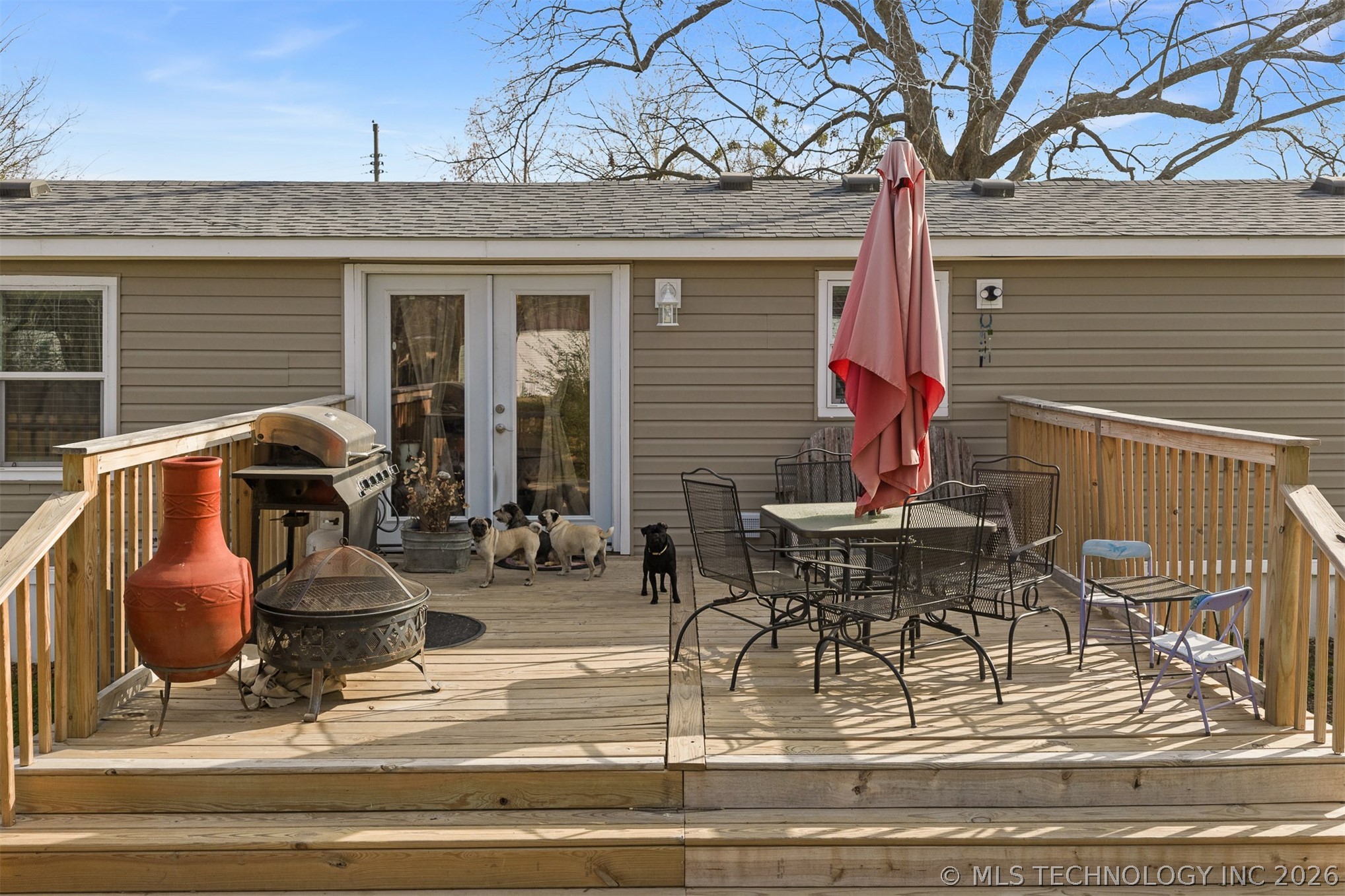 184 Pine Property Photo 26