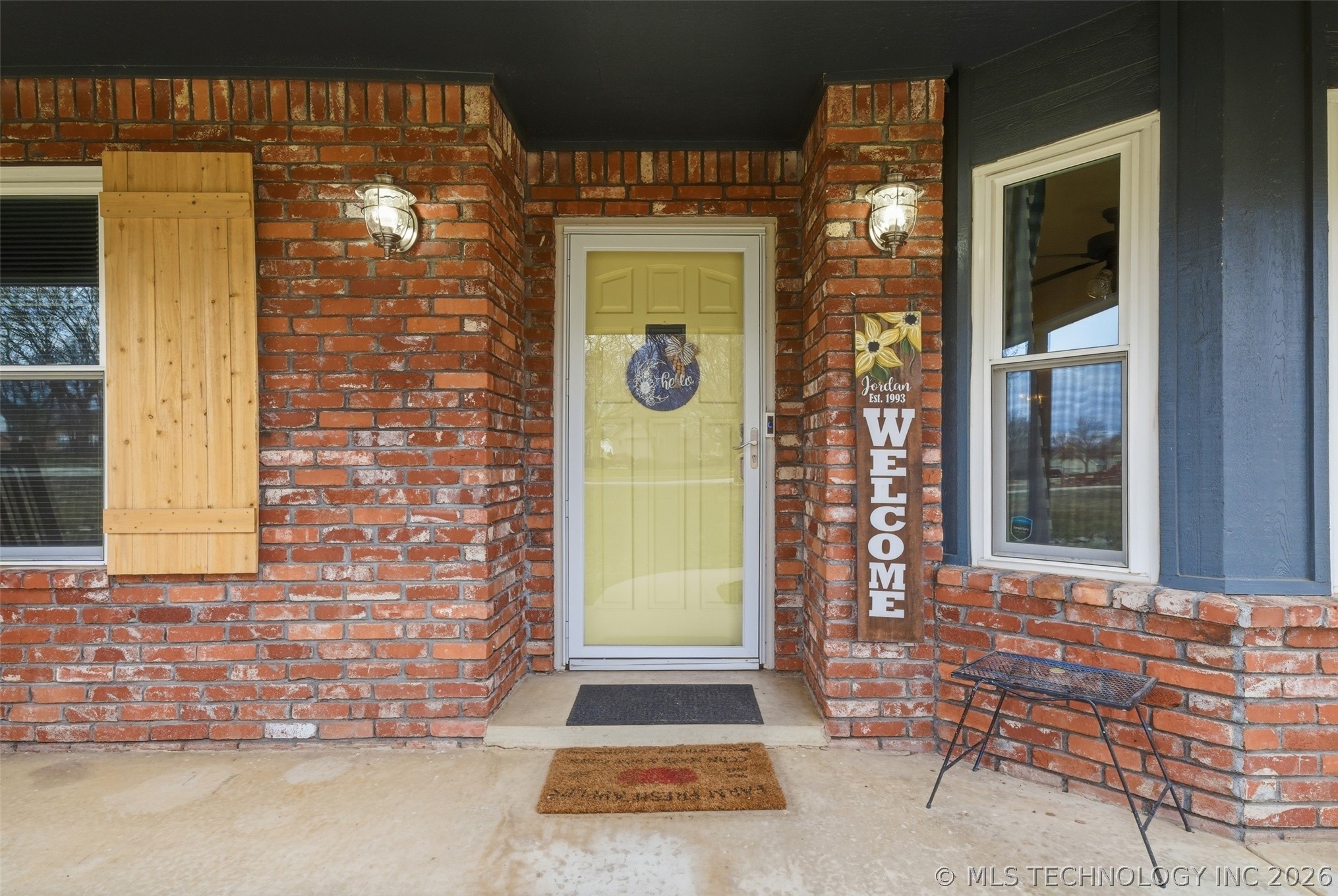 18818 E Bridgewater Place E Property Photo 4