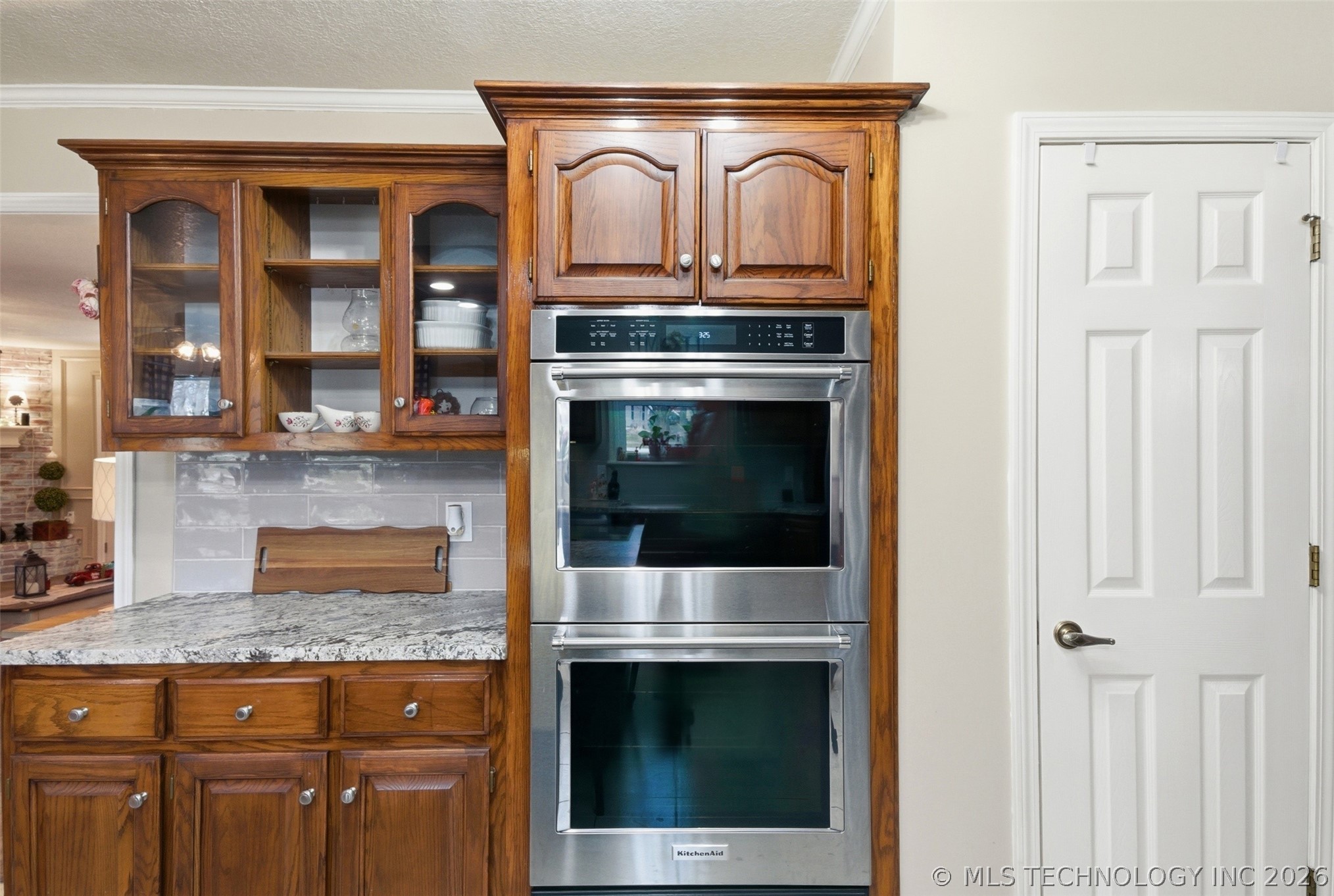 18818 E Bridgewater Place E Property Photo 14