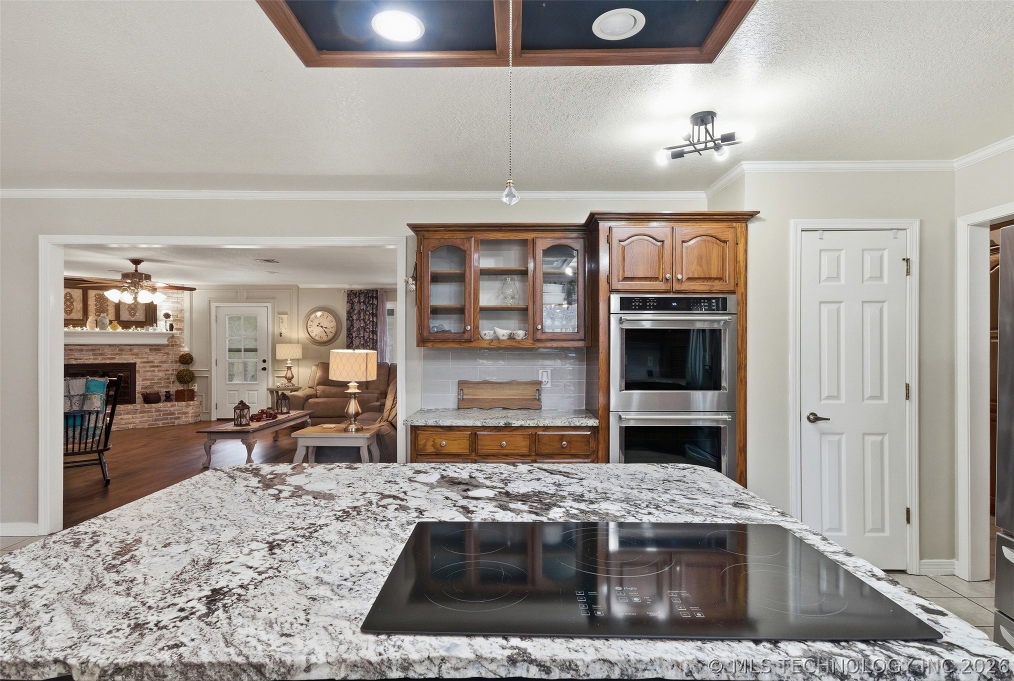 18818 E Bridgewater Place E Property Photo 15
