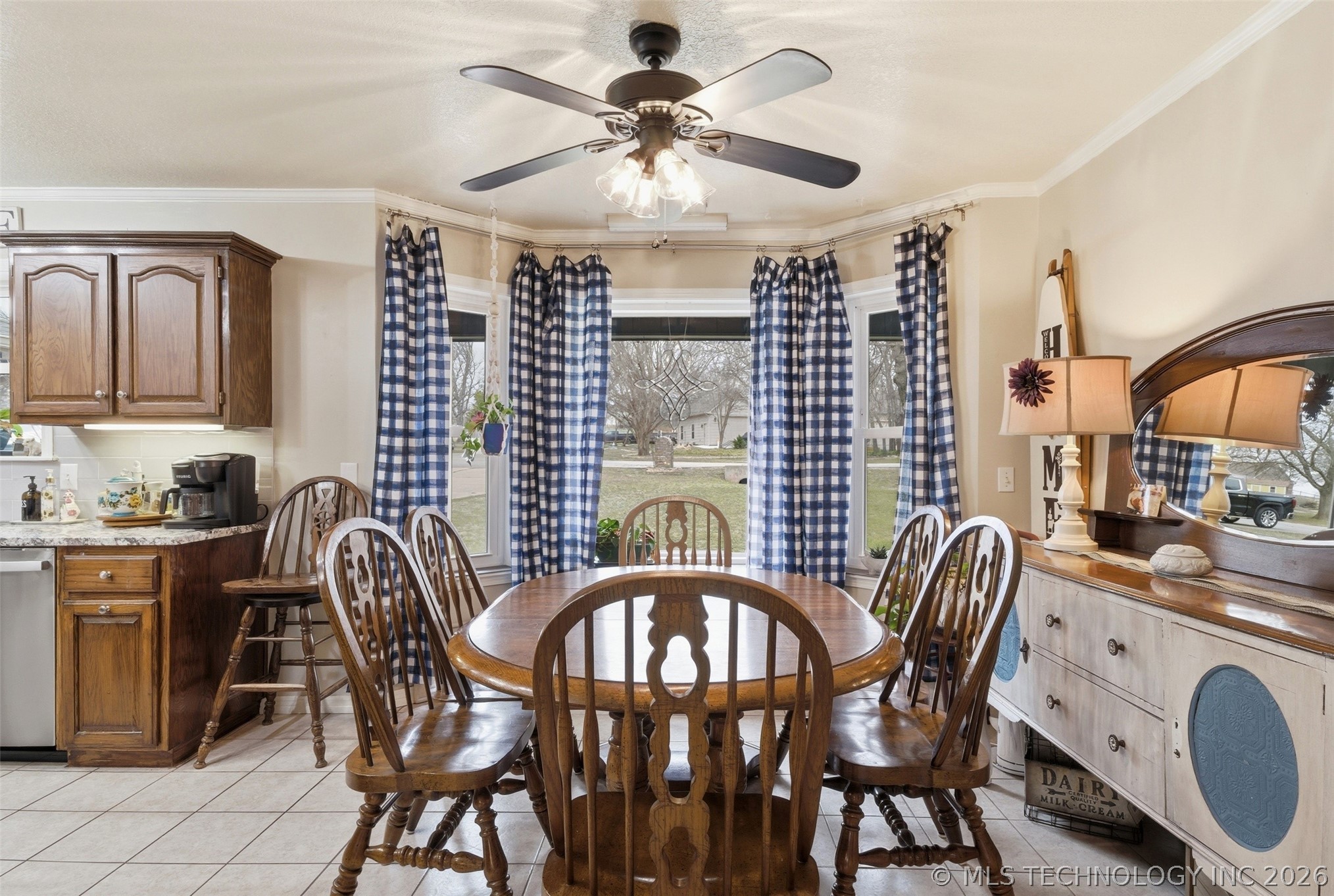 18818 E Bridgewater Place E Property Photo 17