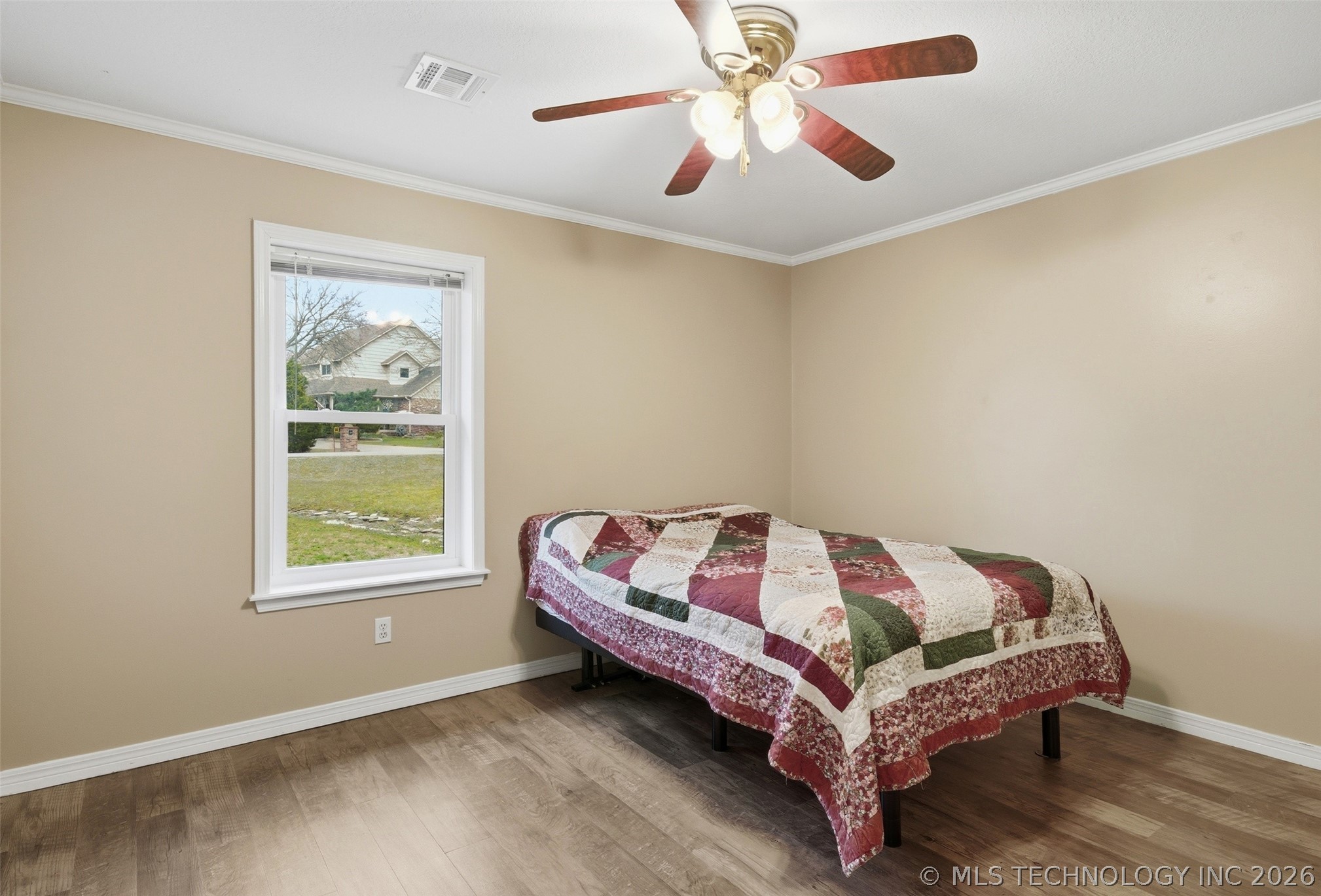 18818 E Bridgewater Place E Property Photo 25