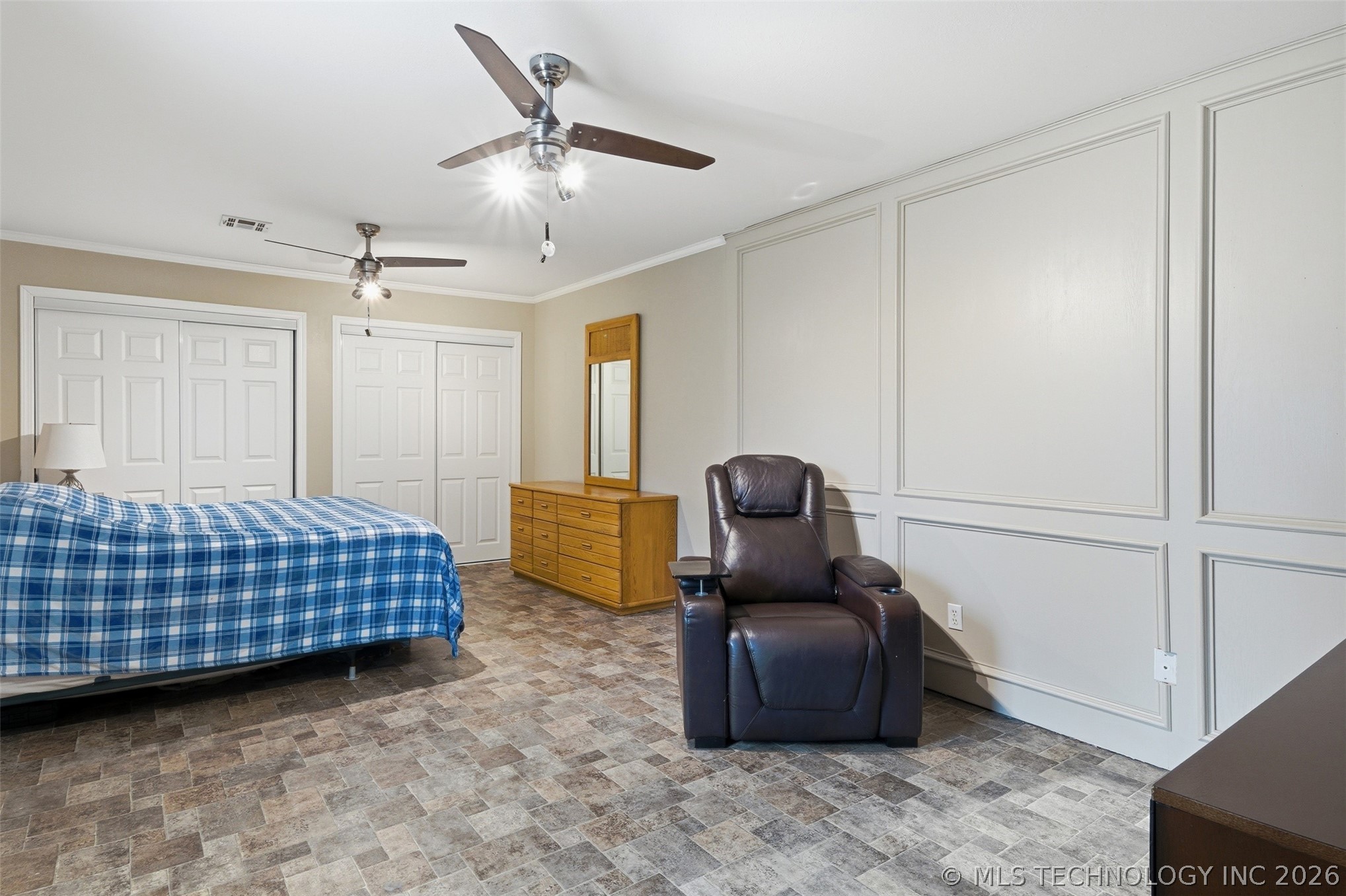 18818 E Bridgewater Place E Property Photo 33