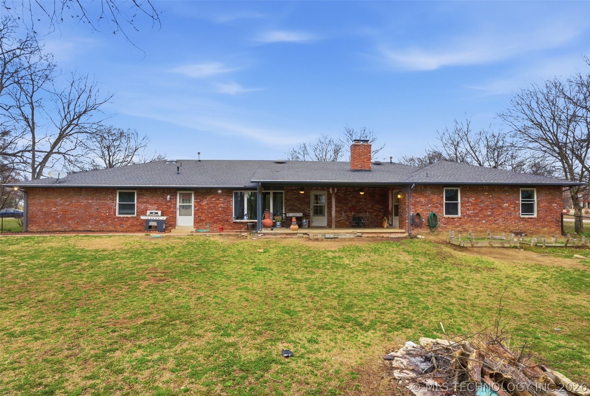 18818 E Bridgewater Place E Property Photo 38