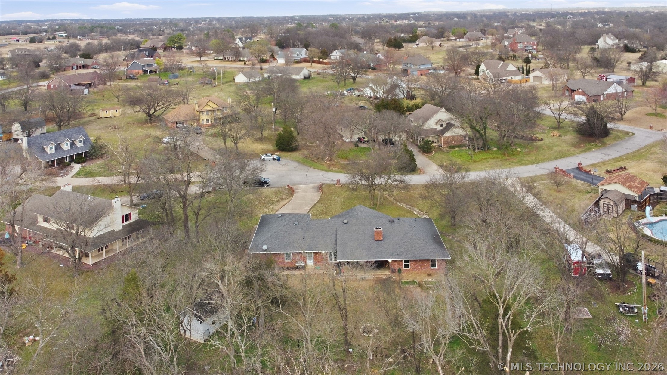 18818 E Bridgewater Place E Property Photo 41
