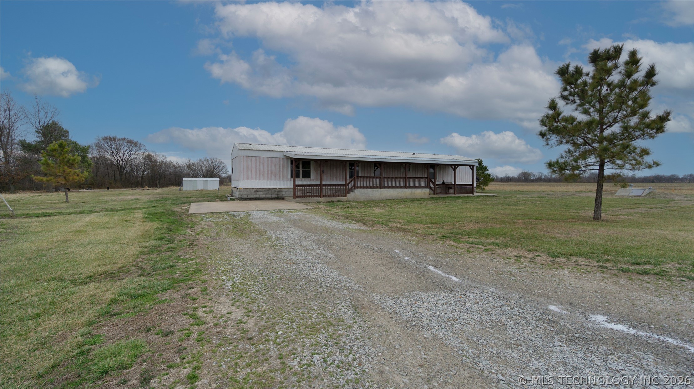 447503 E 110 Property Photo 1