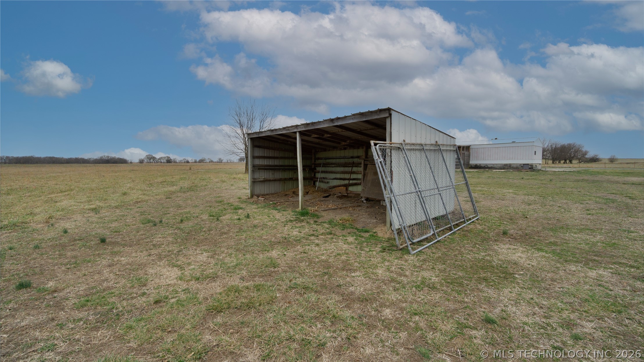 447503 E 110 Property Photo 5