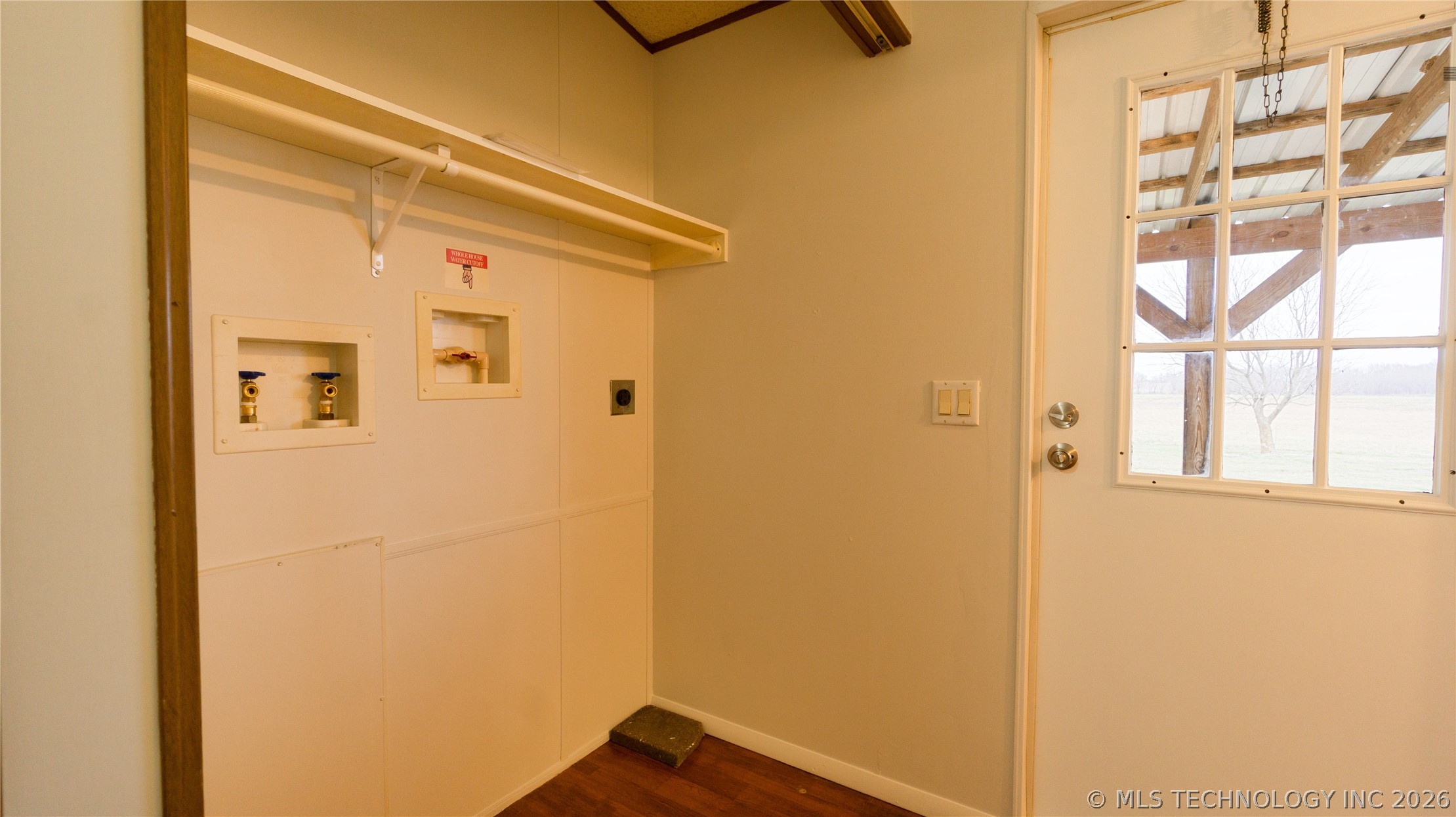447503 E 110 Property Photo 12