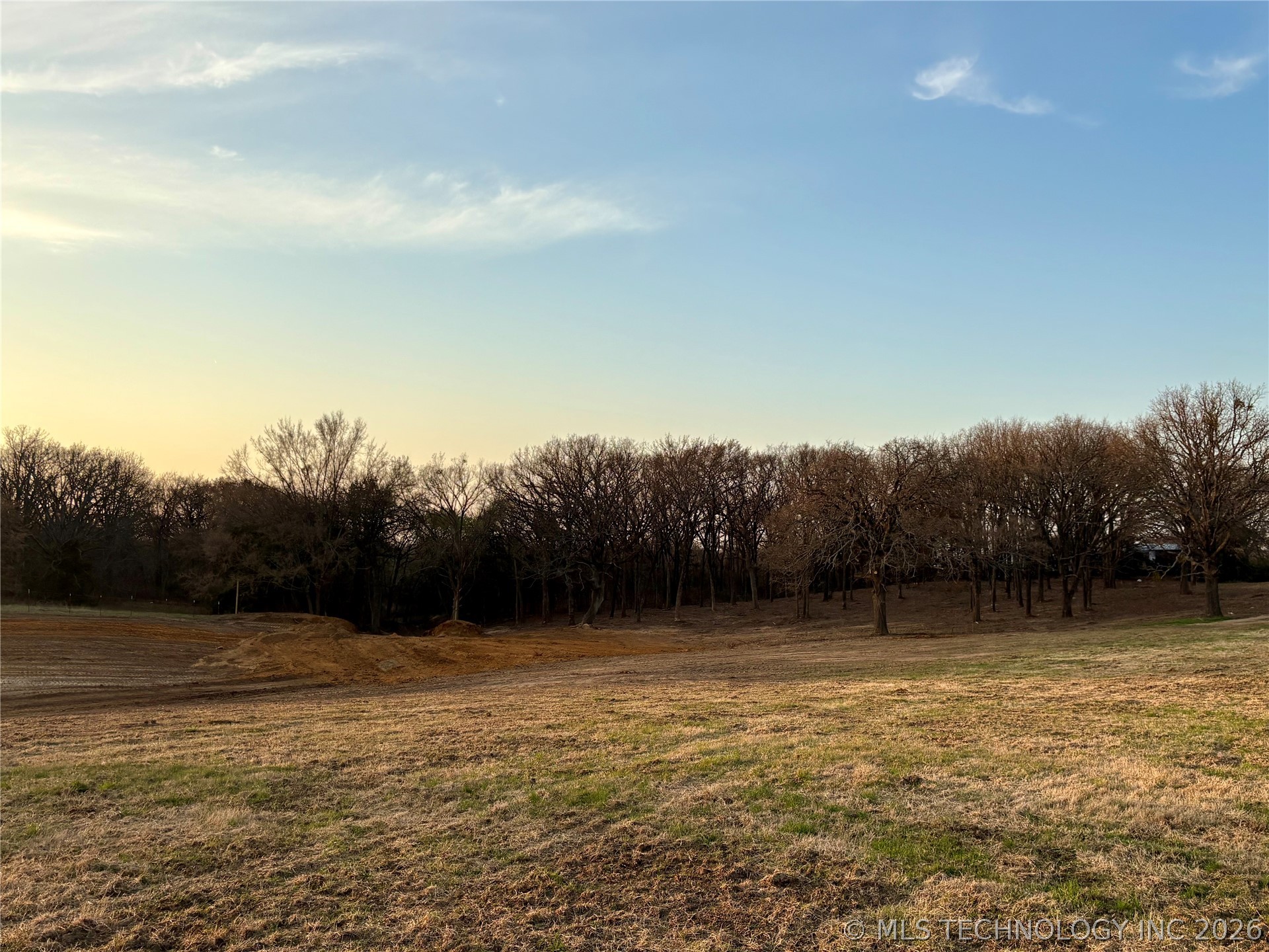 Enos Road Property Photo 1