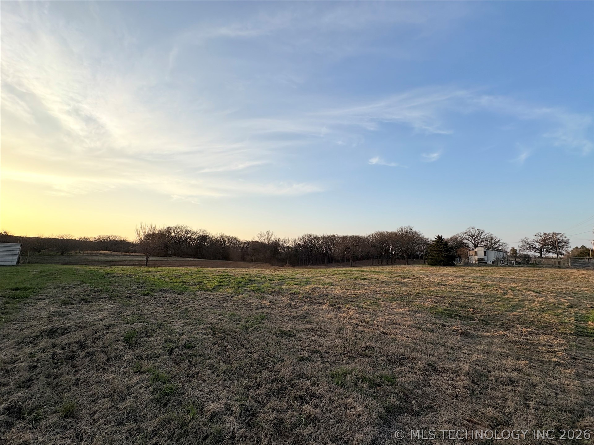 Enos Road Property Photo 6