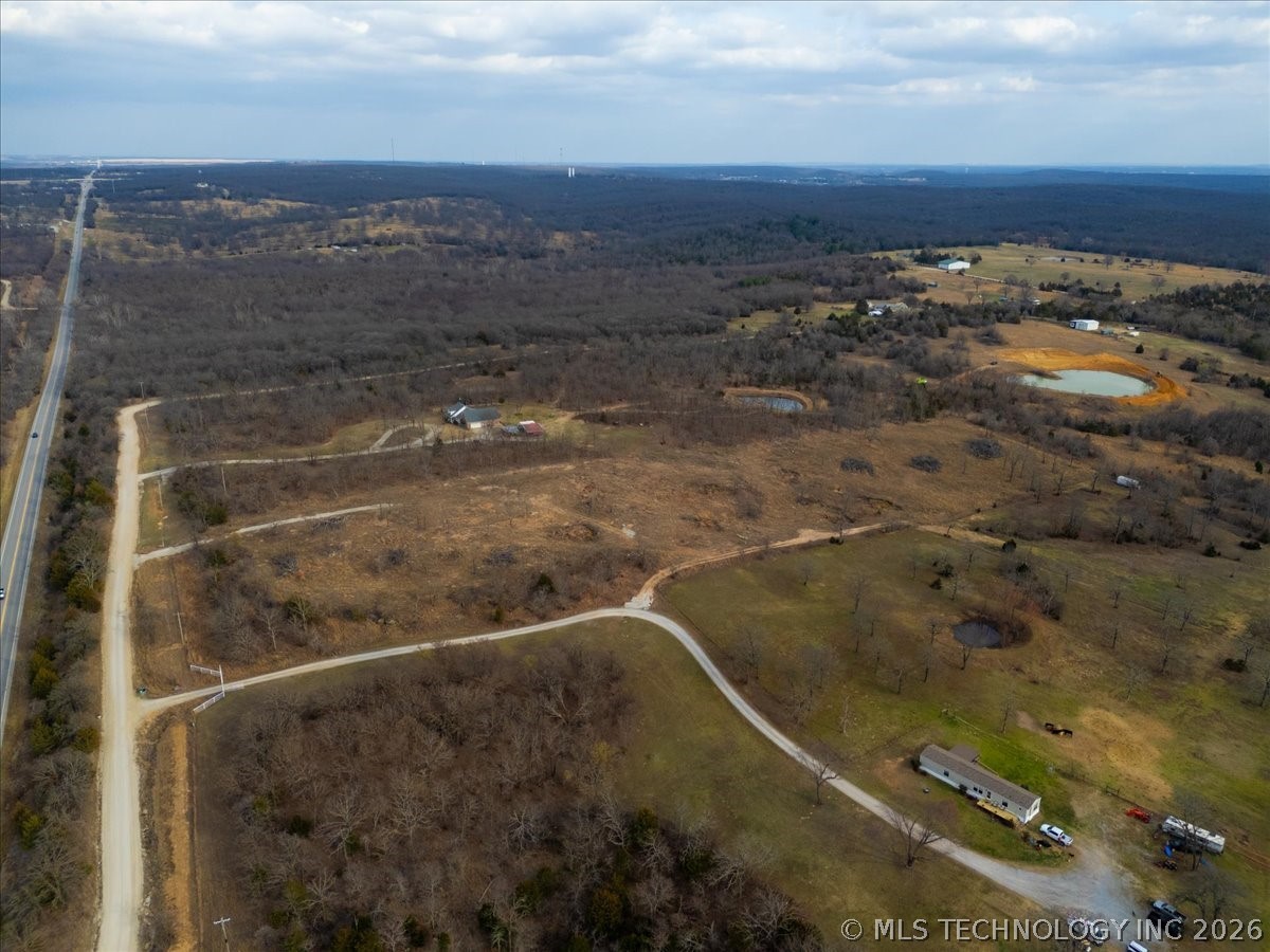 8015 Valley View Drive Property Photo 20
