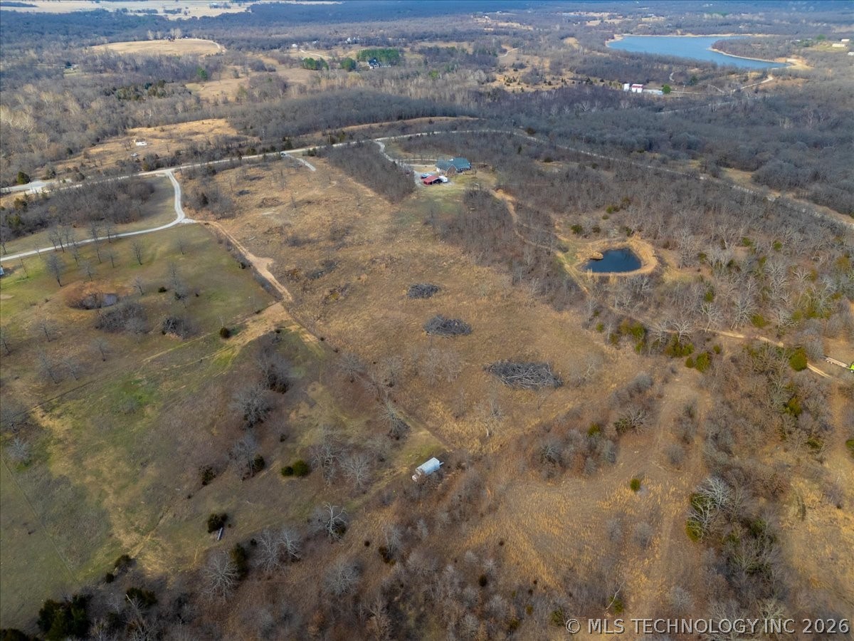 8015 Valley View Drive Property Photo 25