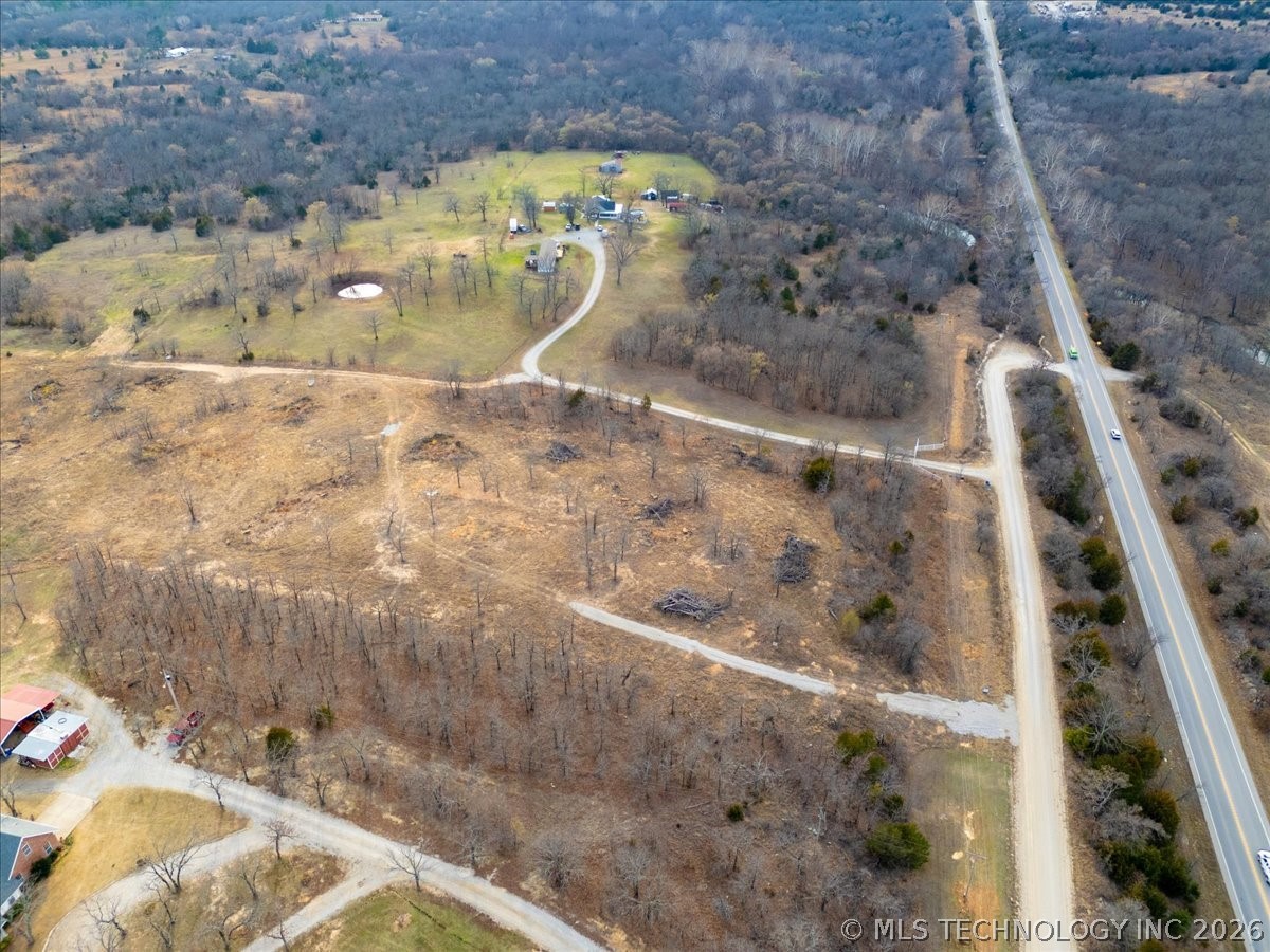 8015 Valley View Drive Property Photo 28