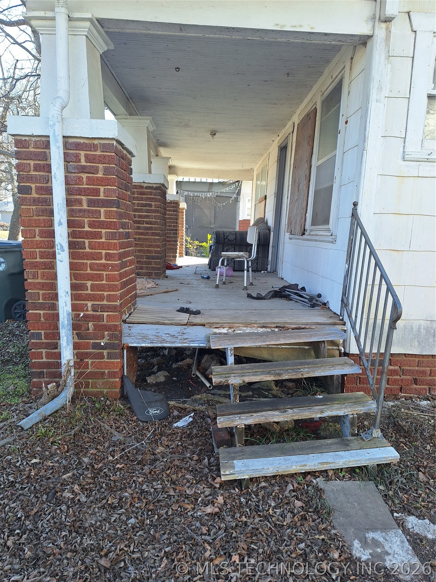 1118 N Alabama Avenue Property Photo 9
