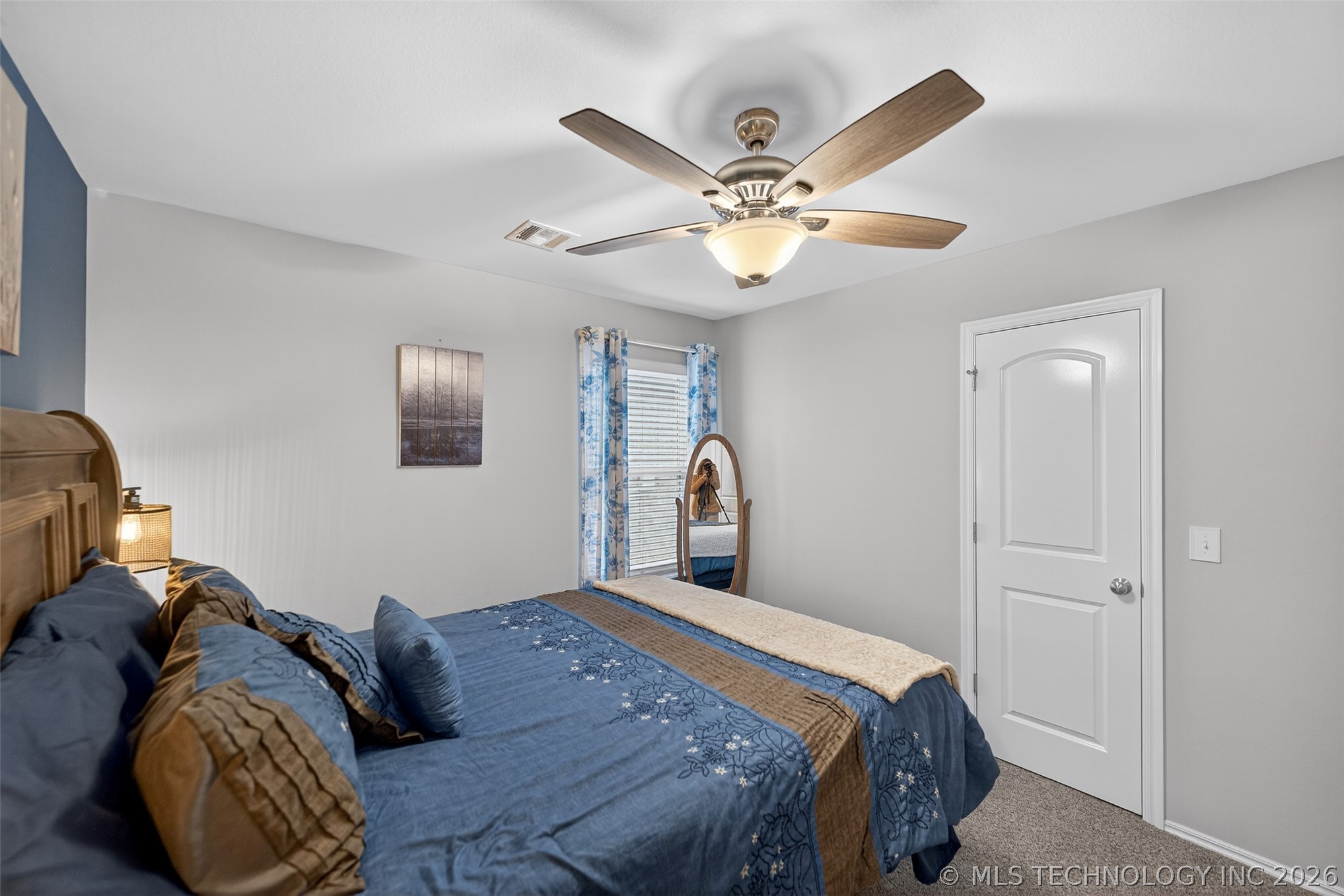 7517 S Walnut Avenue Property Photo 19