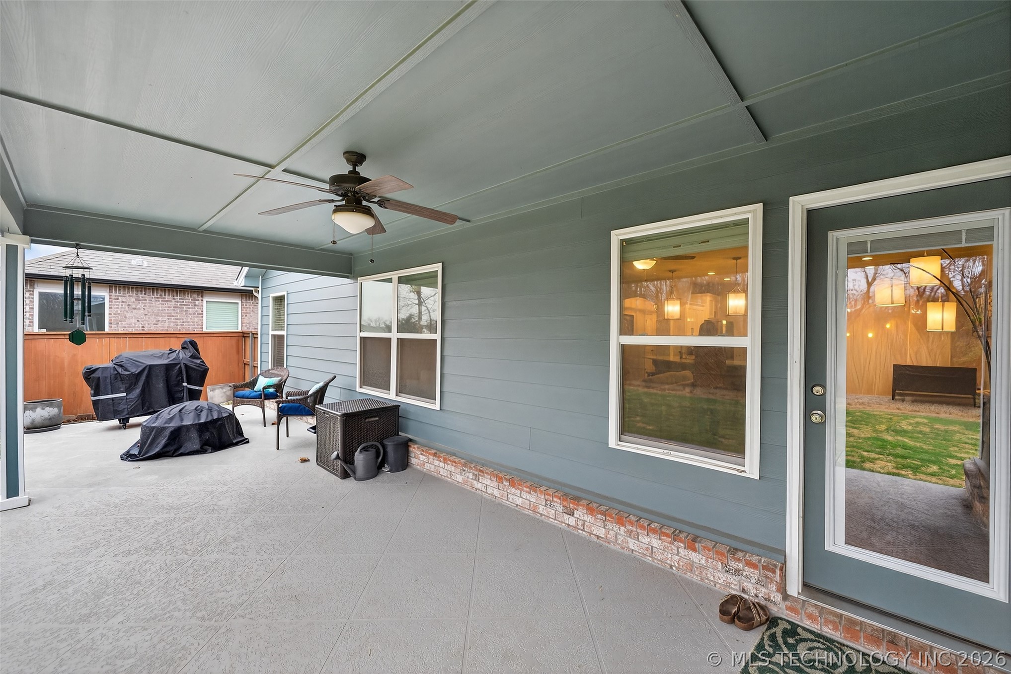 7517 S Walnut Avenue Property Photo 30