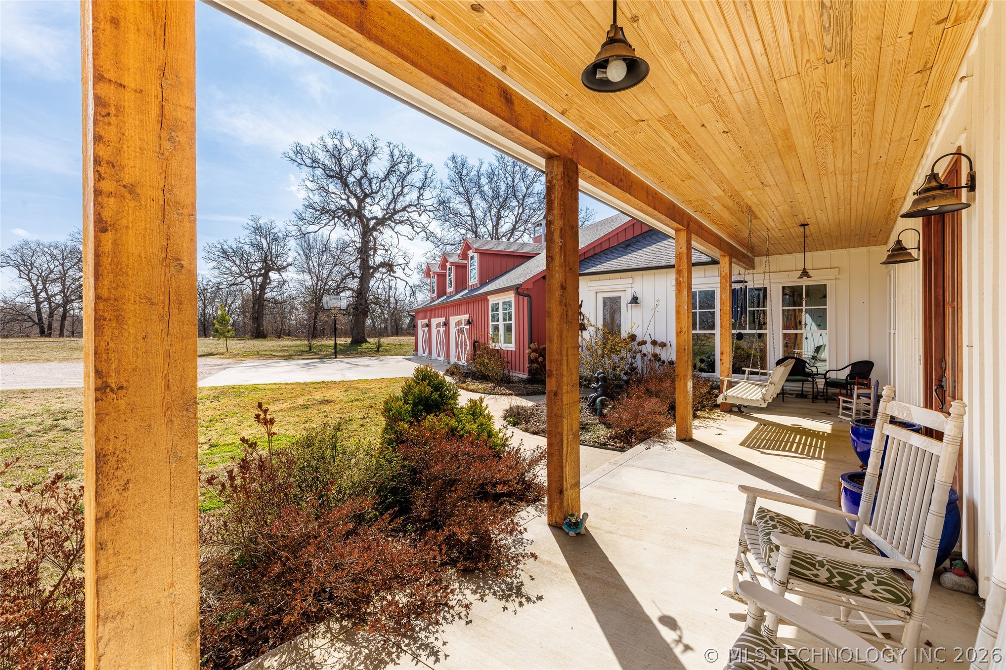 16300 S 4210 Road Property Photo 5