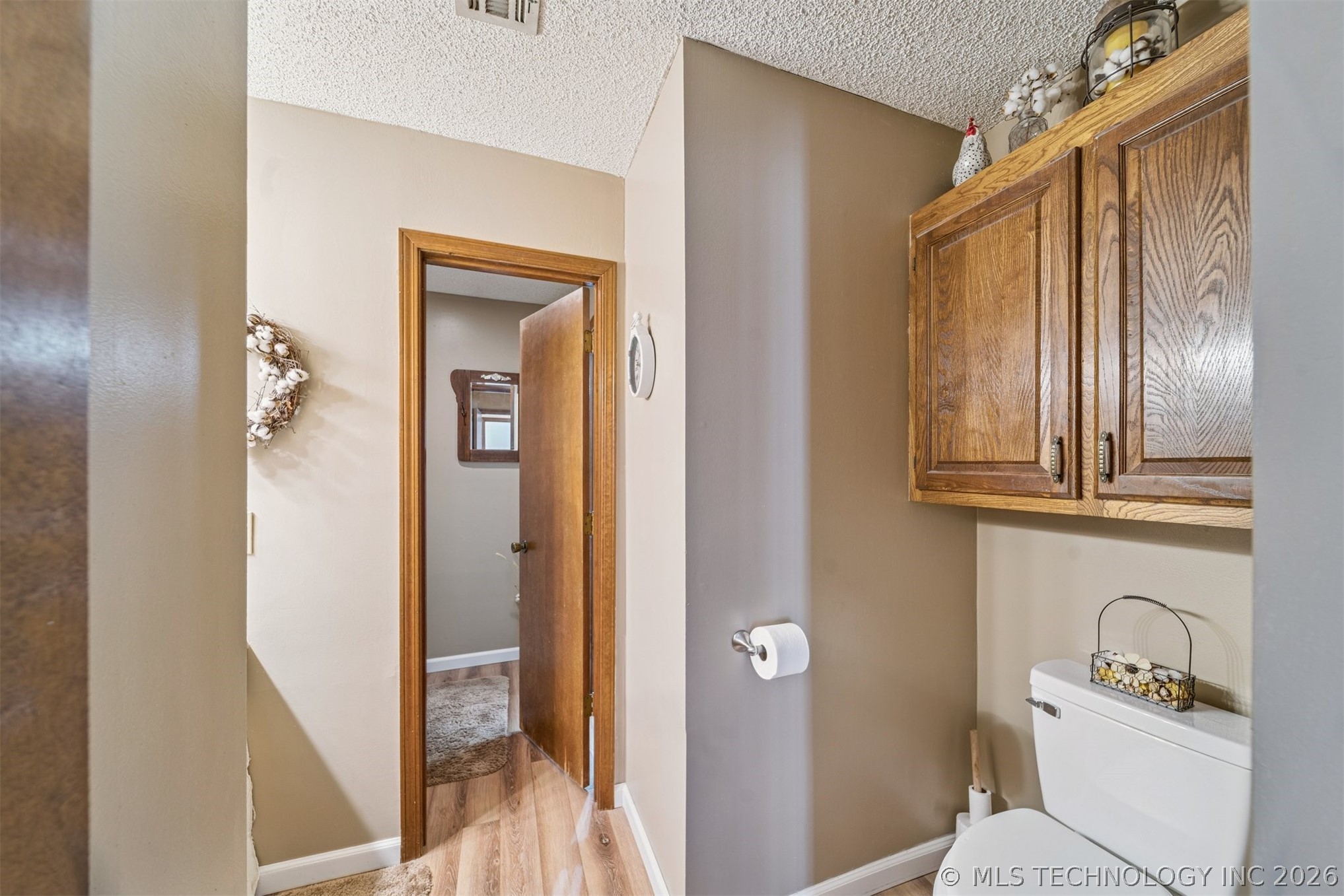 604 E Radcliff Avenue Property Photo 25