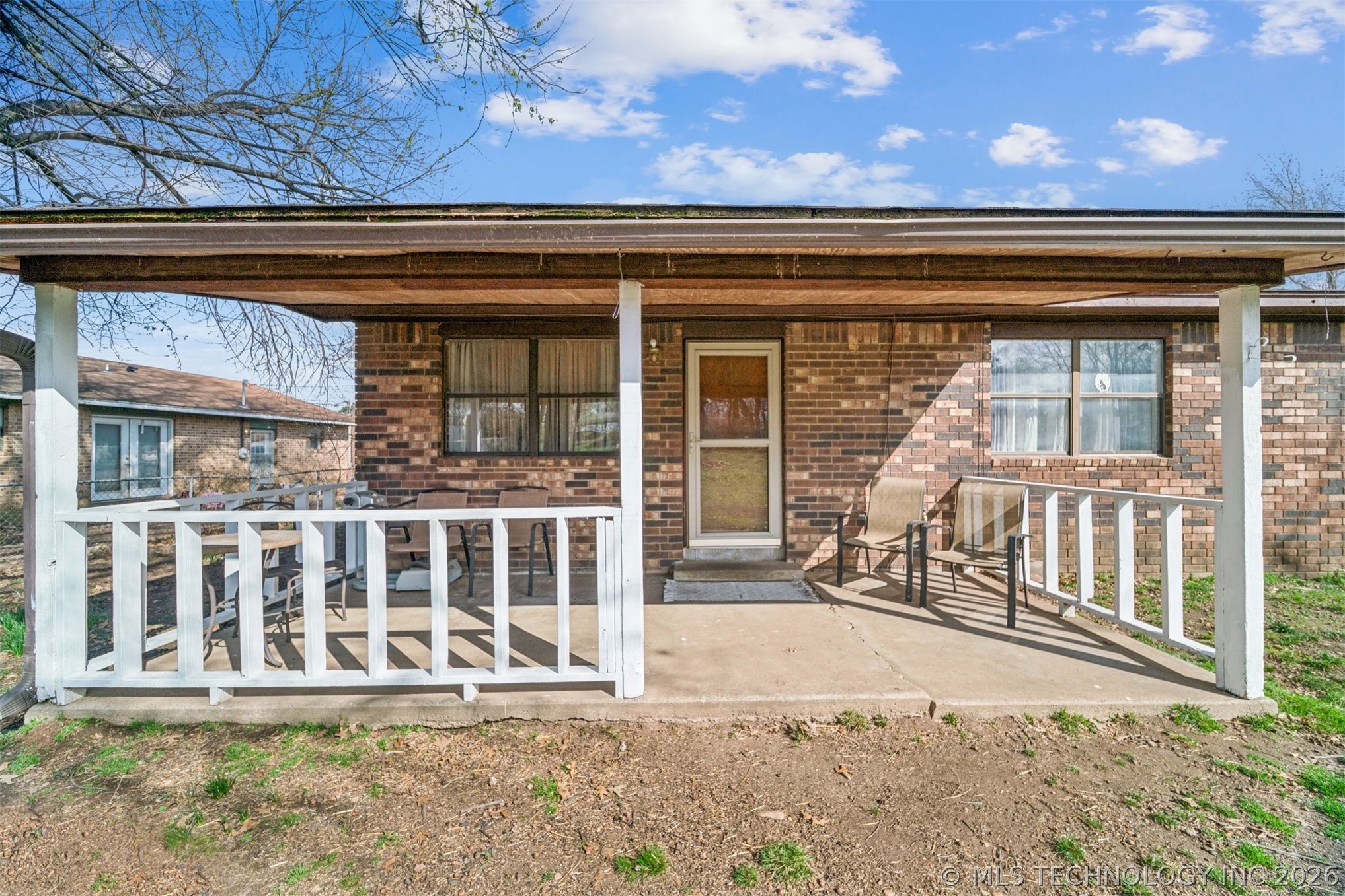 604 E Radcliff Avenue Property Photo 34