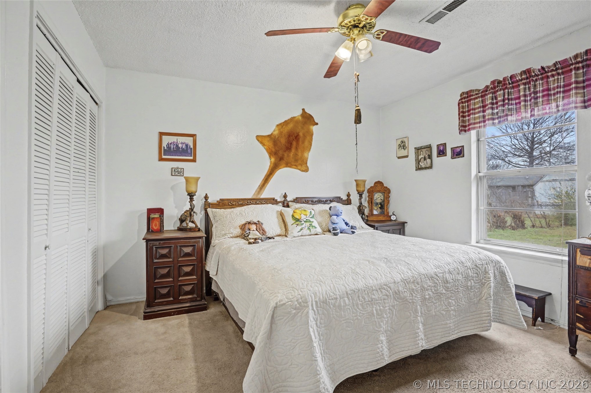 1750 S Poplar Avenue Property Photo 15