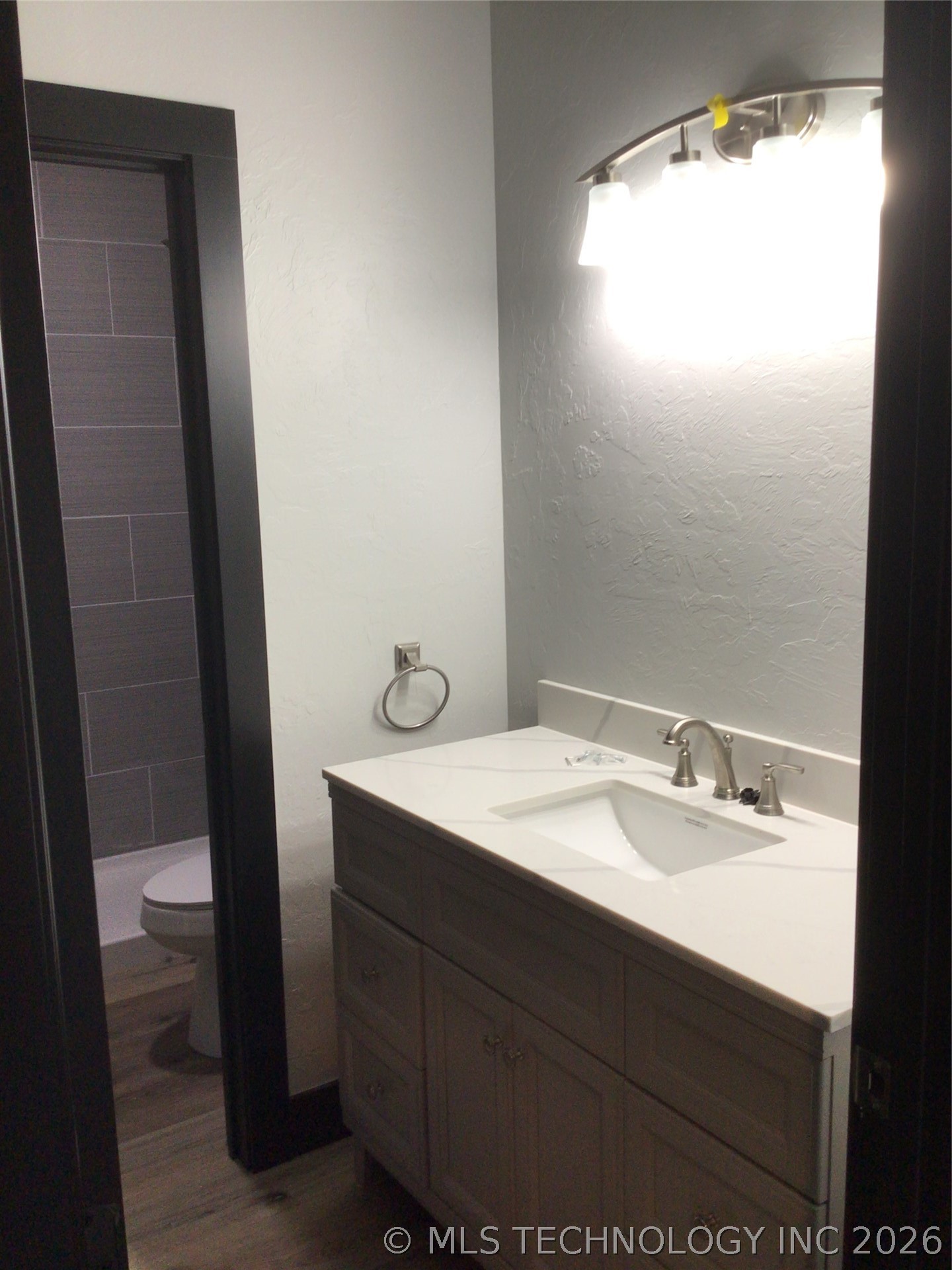 106 S Elliott Street Property Photo 7
