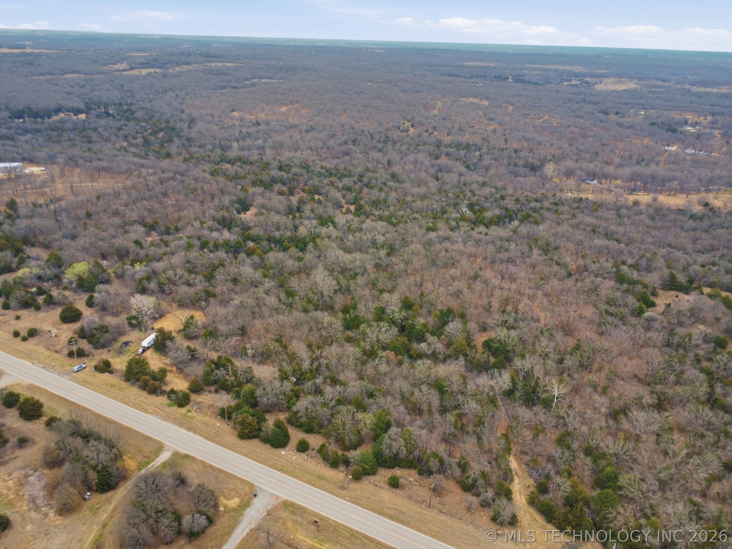 677 S Highway 99 Highway Property Photo 2
