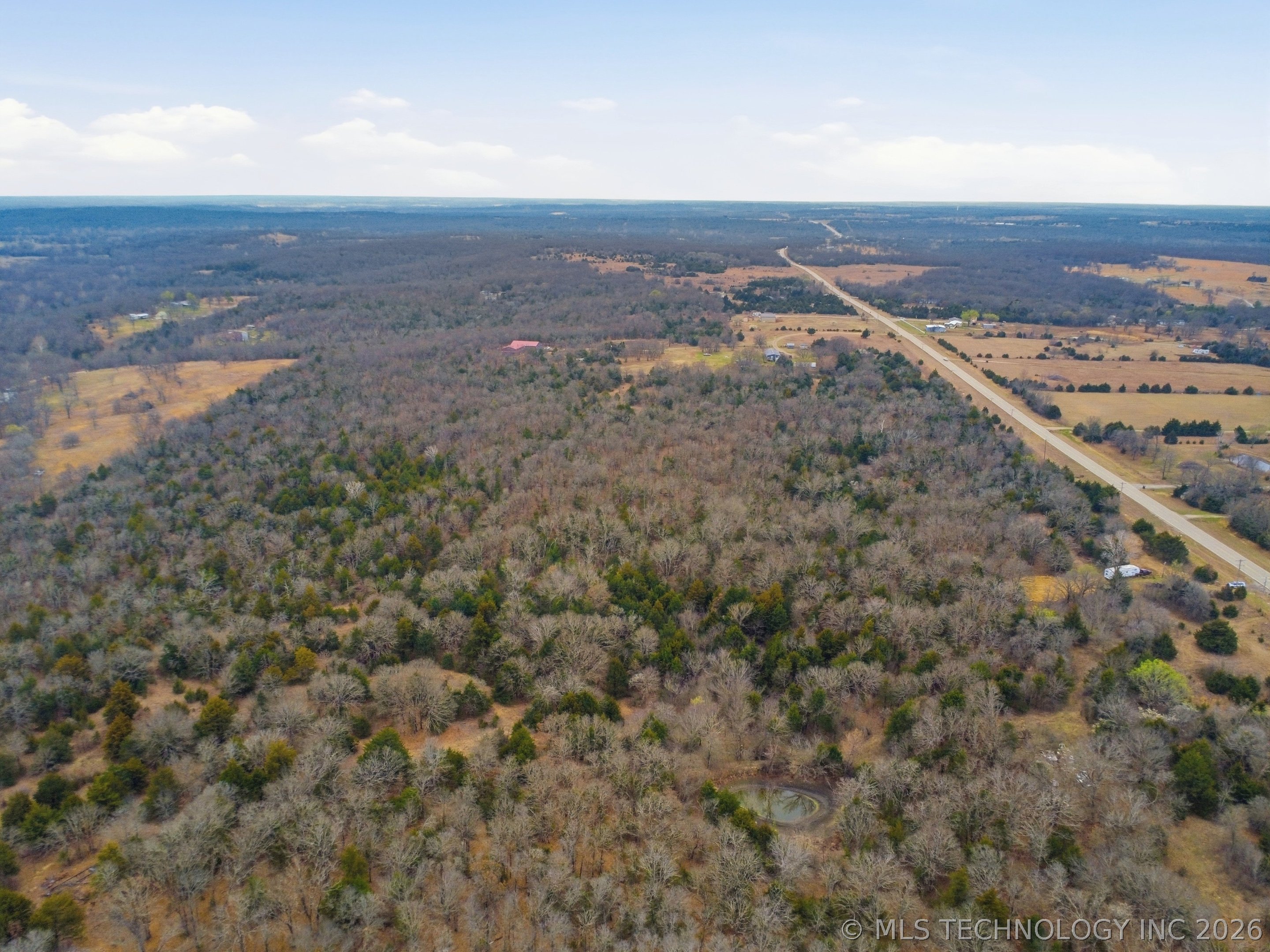 677 S Highway 99 Highway Property Photo 8