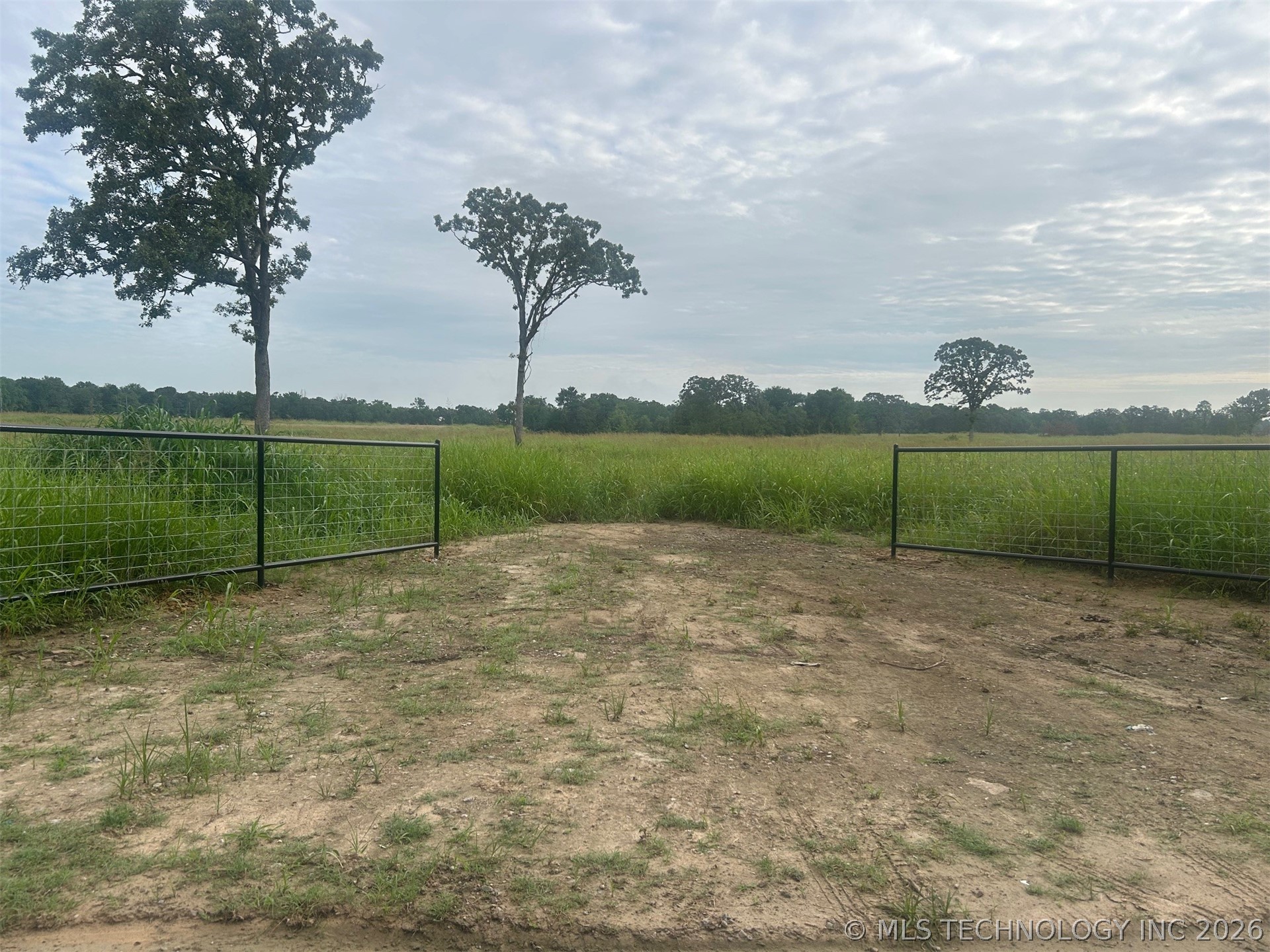 14091 Creager Road Property Photo 5
