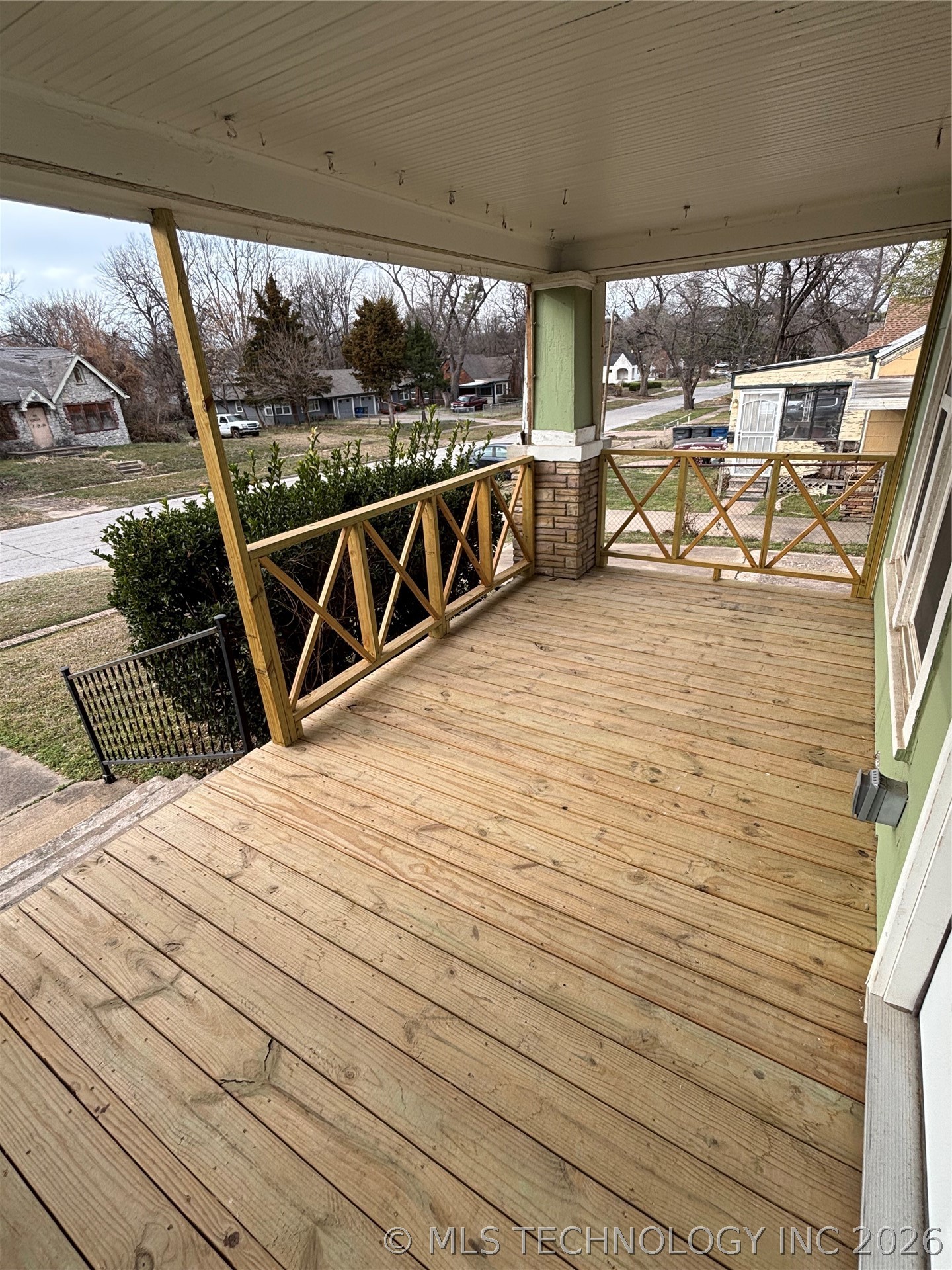 1519 N Cheyenne Avenue Property Photo 2