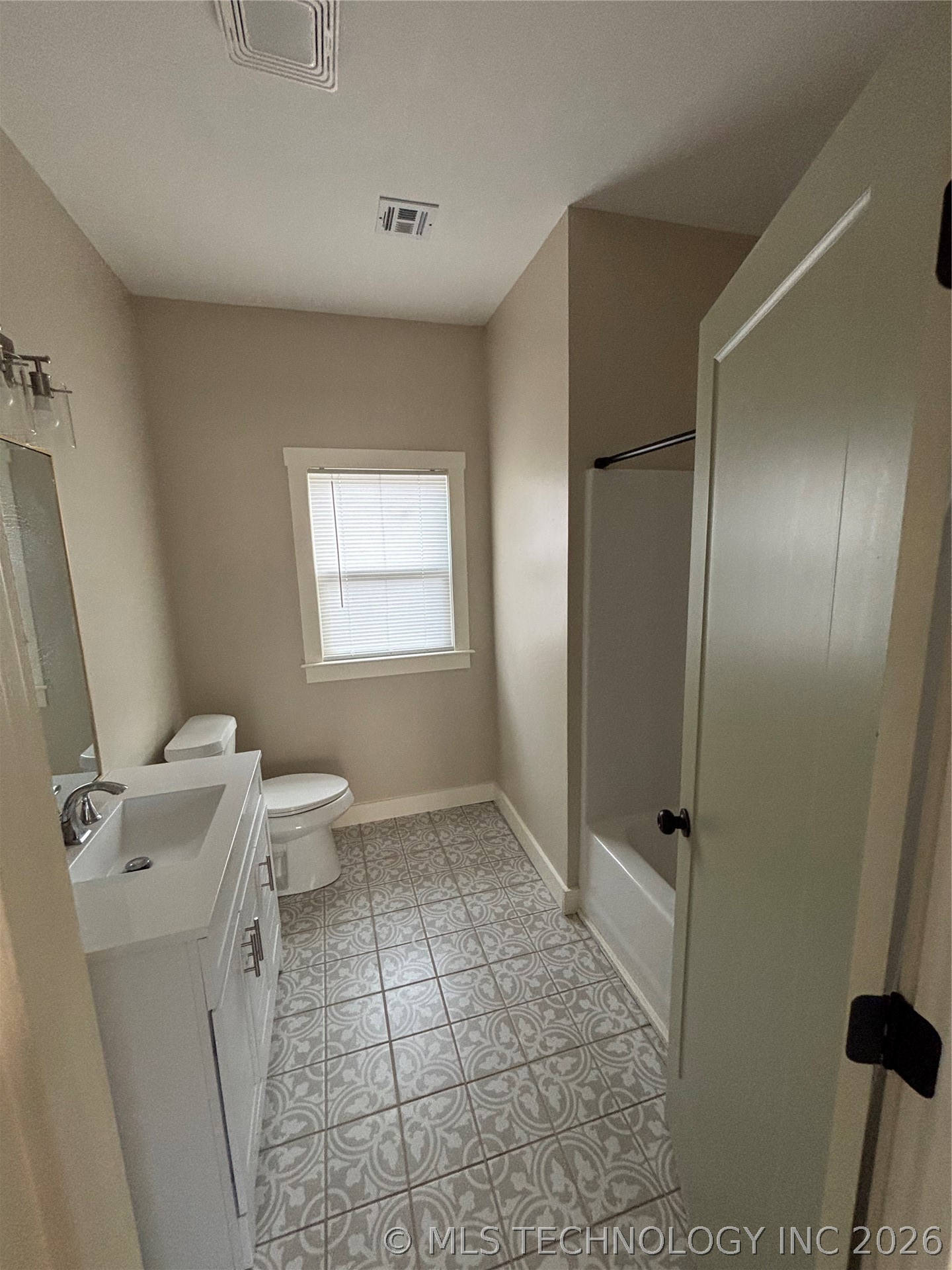 1519 N Cheyenne Avenue Property Photo 7