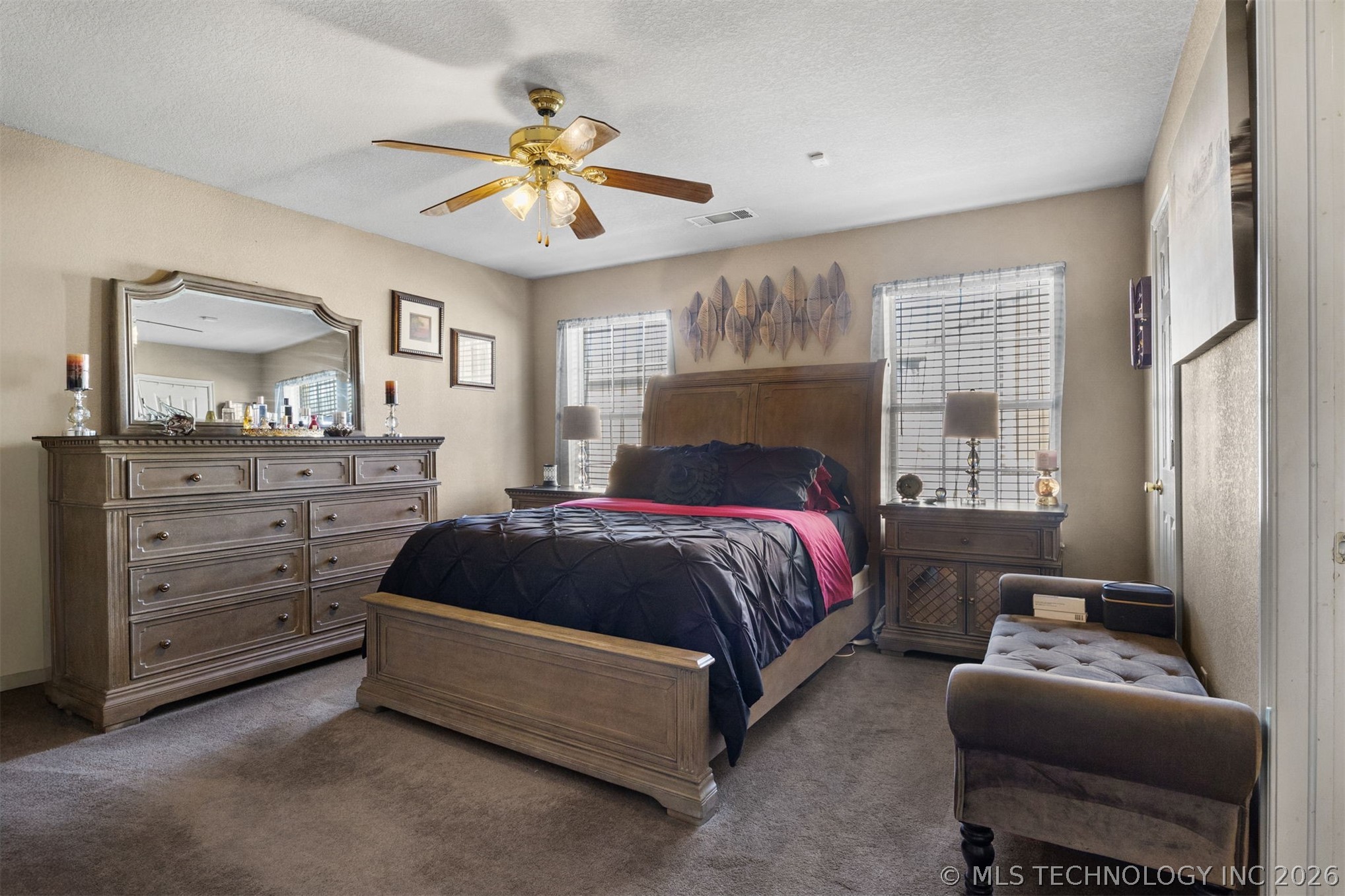 2114 S Javine Avenue Property Photo 17