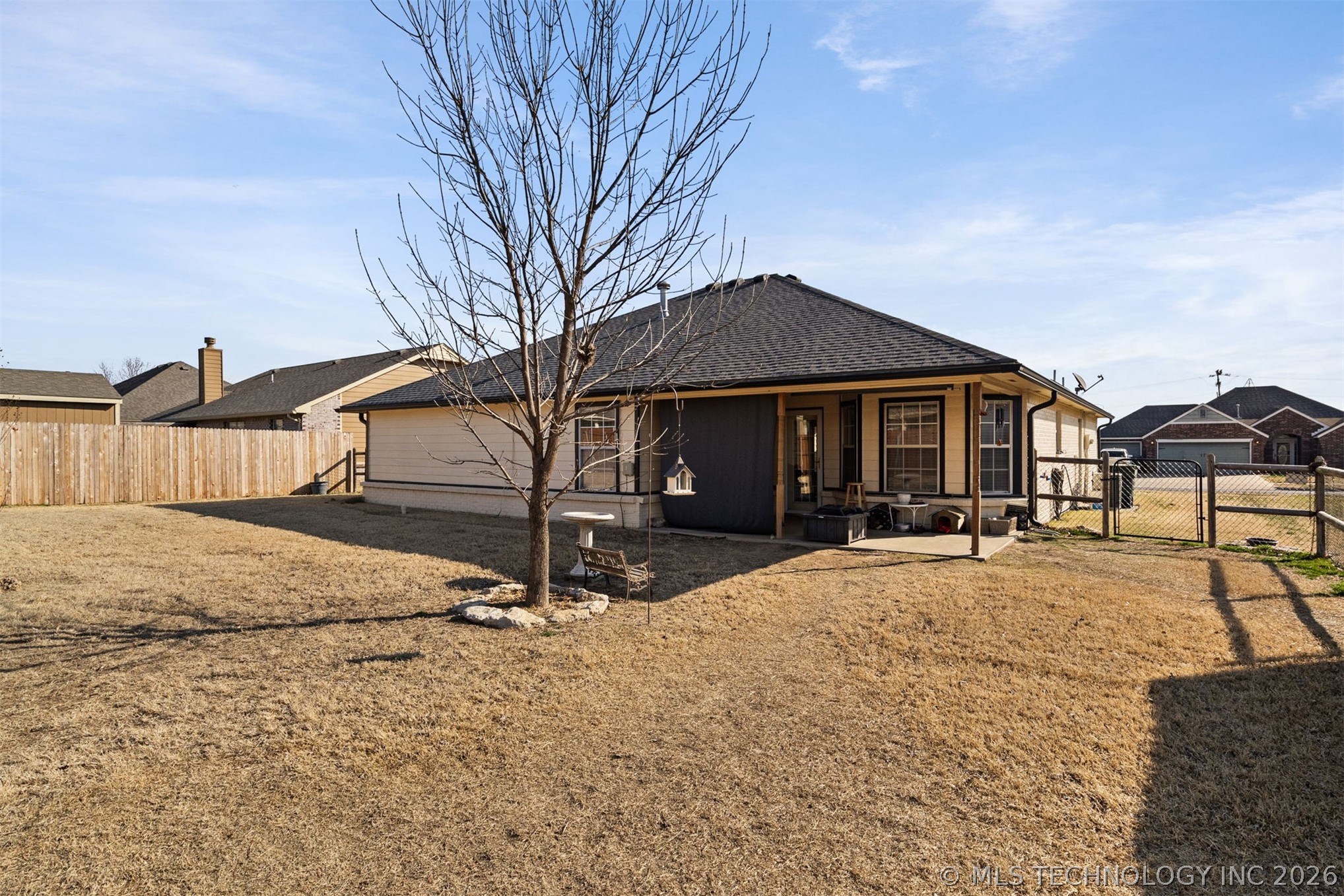 2114 S Javine Avenue Property Photo 29